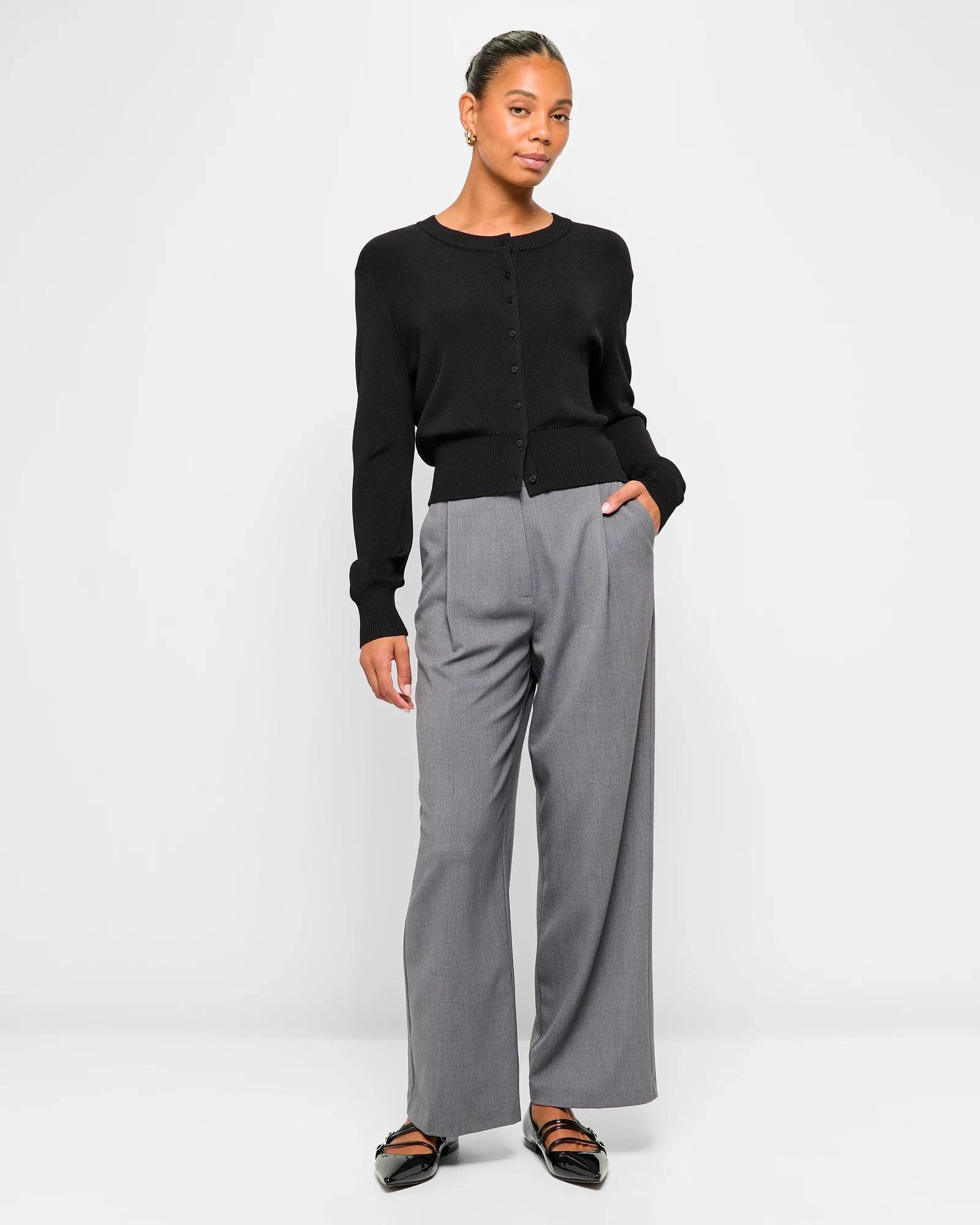 2 Crepe Knit Cardigan - Preview BLACK, 2 of 5