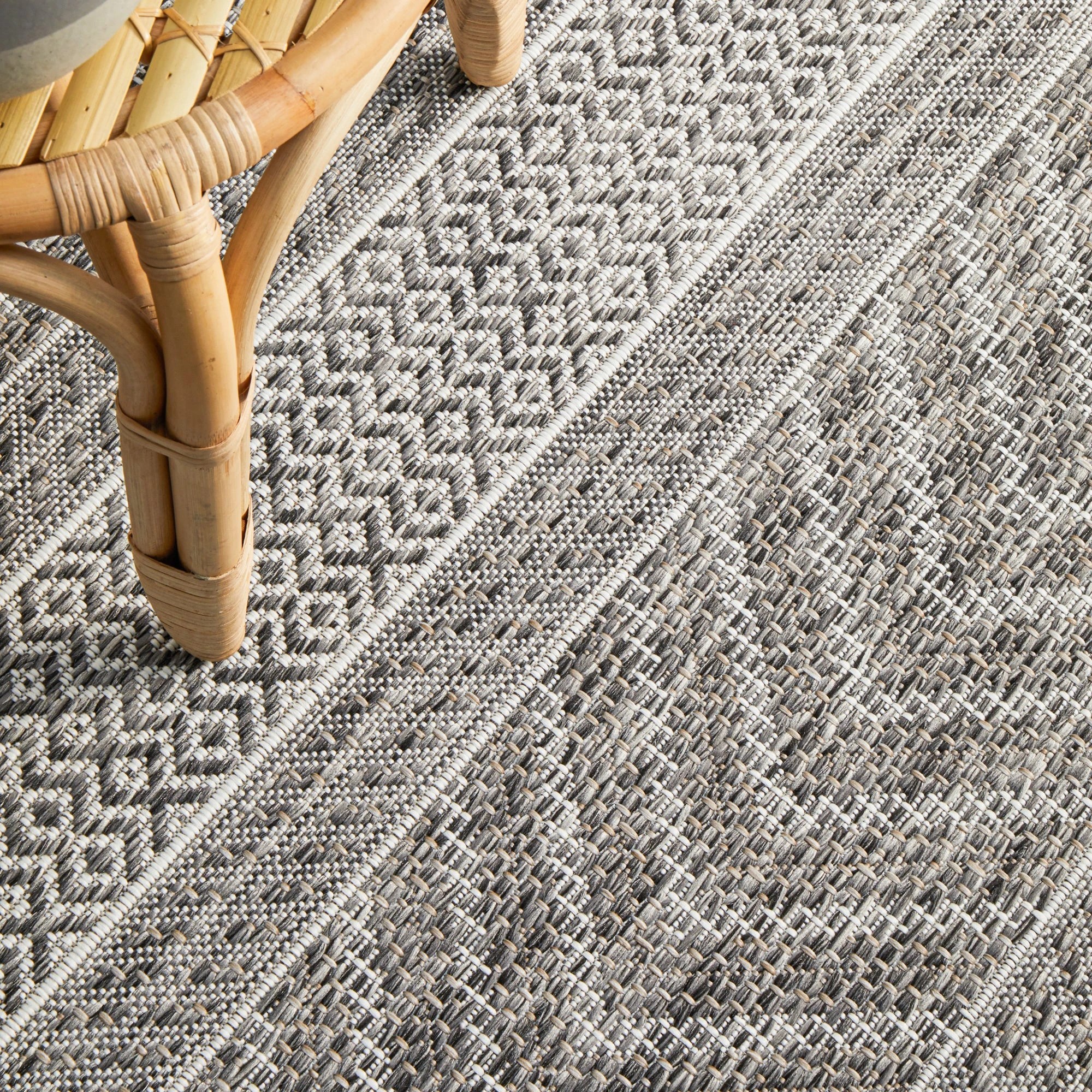 8 Common Ground Rugs Portico 5505 400x300cm - Extra Extra Large Outdoor Rug - Silver, 8 of 9
