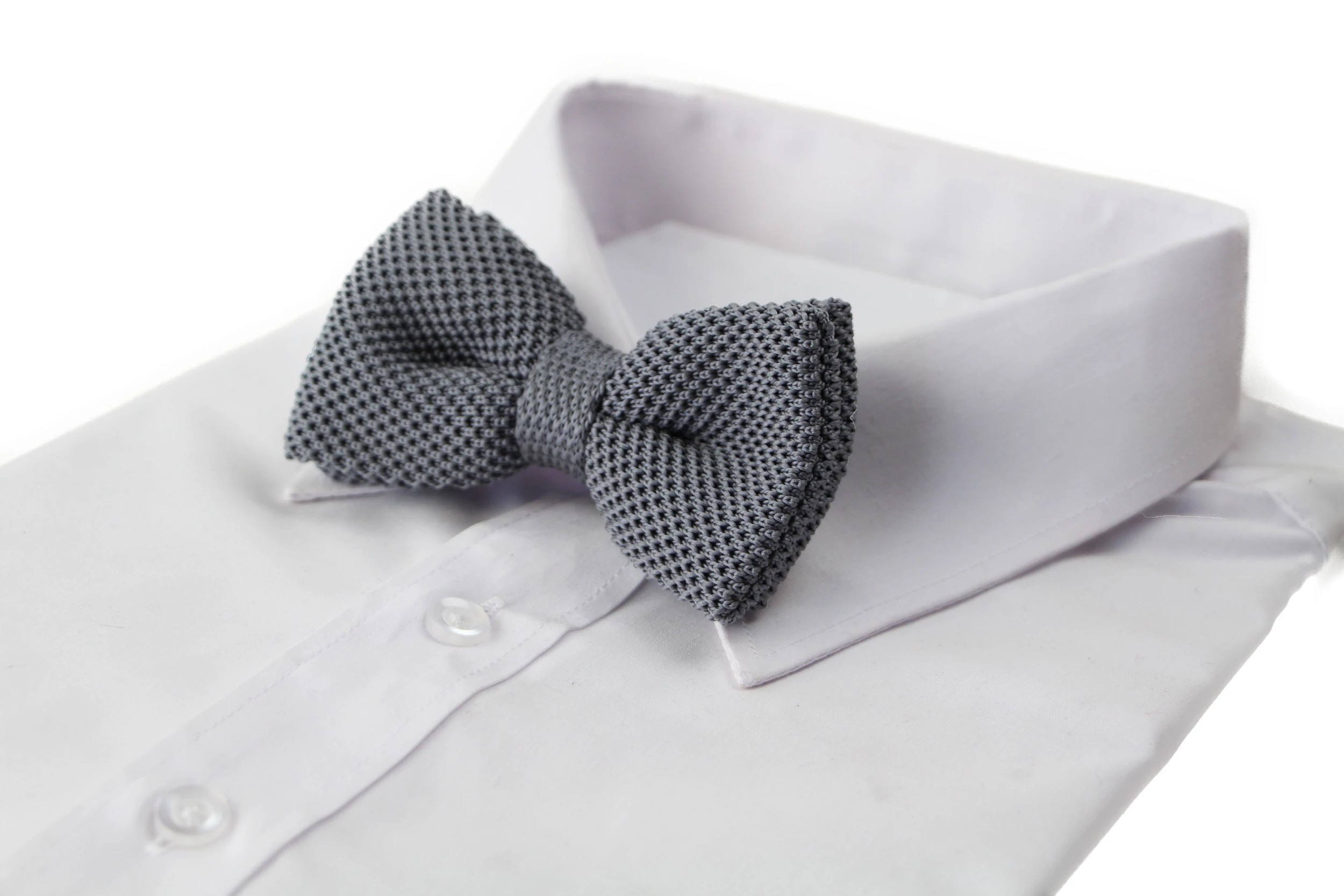 1 Zasel Mens Grey Cross-Hatched Knitted Bow Tie, 1 of 2