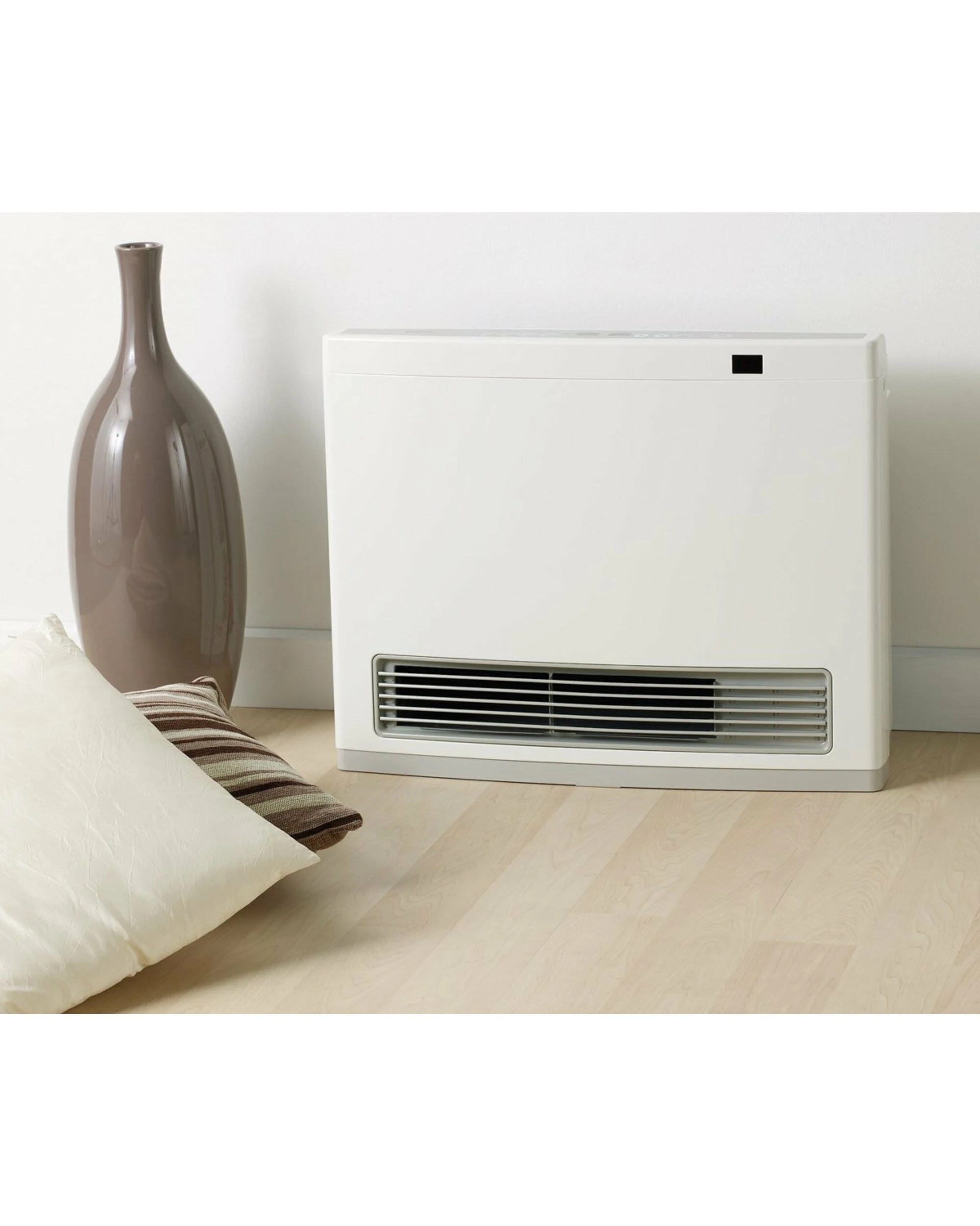 4 Rinnai Avenger LPG Heater, 4 of 5