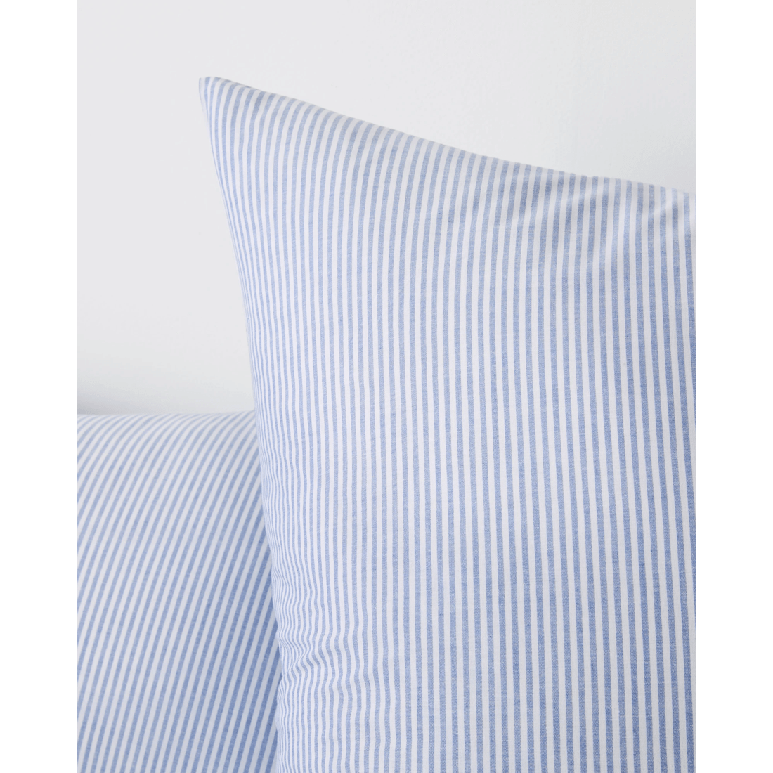 2 Target Hampton Stripe European Pillowcase
 - Queen Bed
 - Blue, 2 of 2