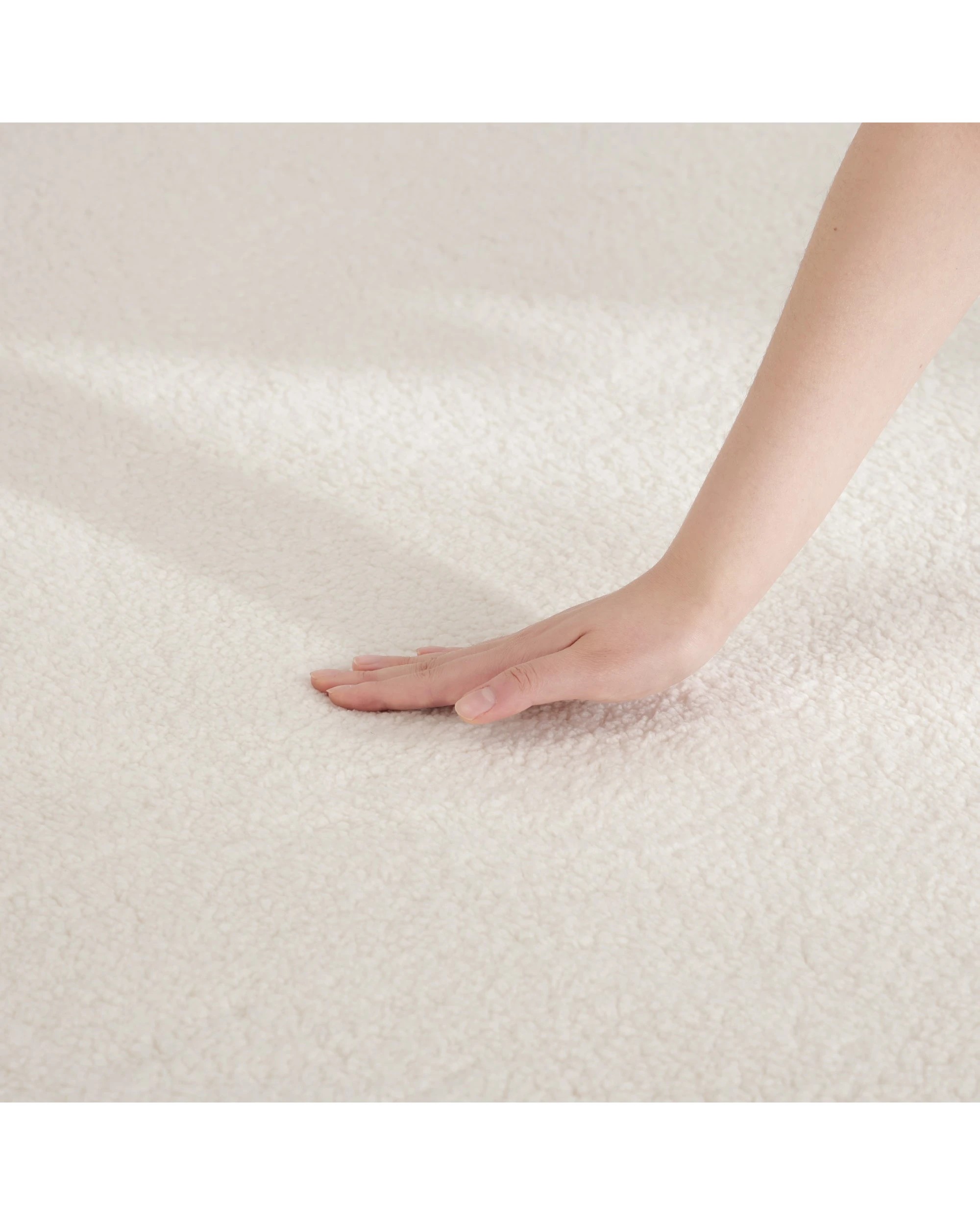 3 Sleepcare 300gsm Sherpa Fleece Fitted Mattress Underlay - King Bed - Beige, 3 of 7