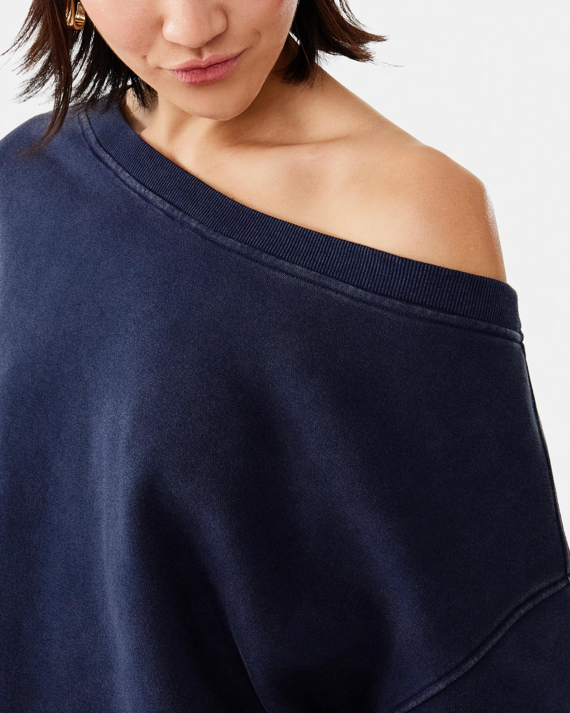6 Off The Shoulder Sweatshirt Blu Pcoat, 6 of 8