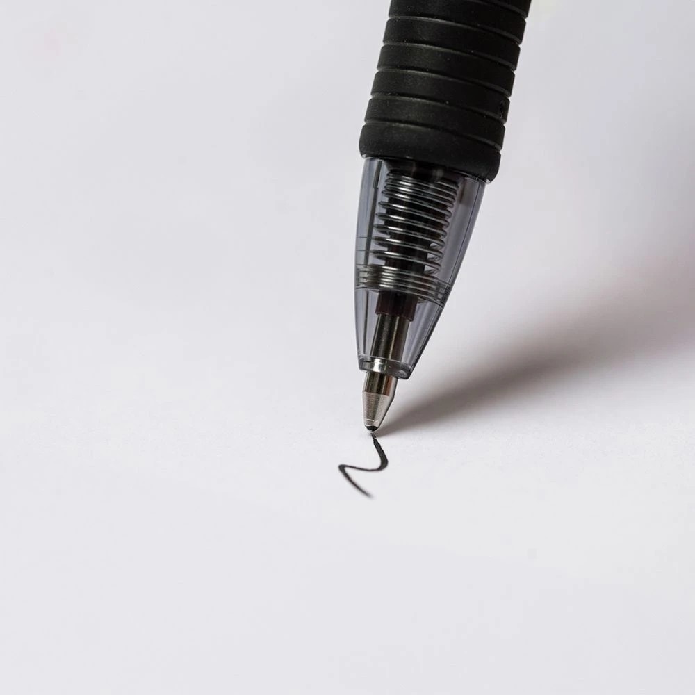 5 PILOT G2 Retractable Gel Pen Fine 0.7mm Black 4 Pack, 5 of 8