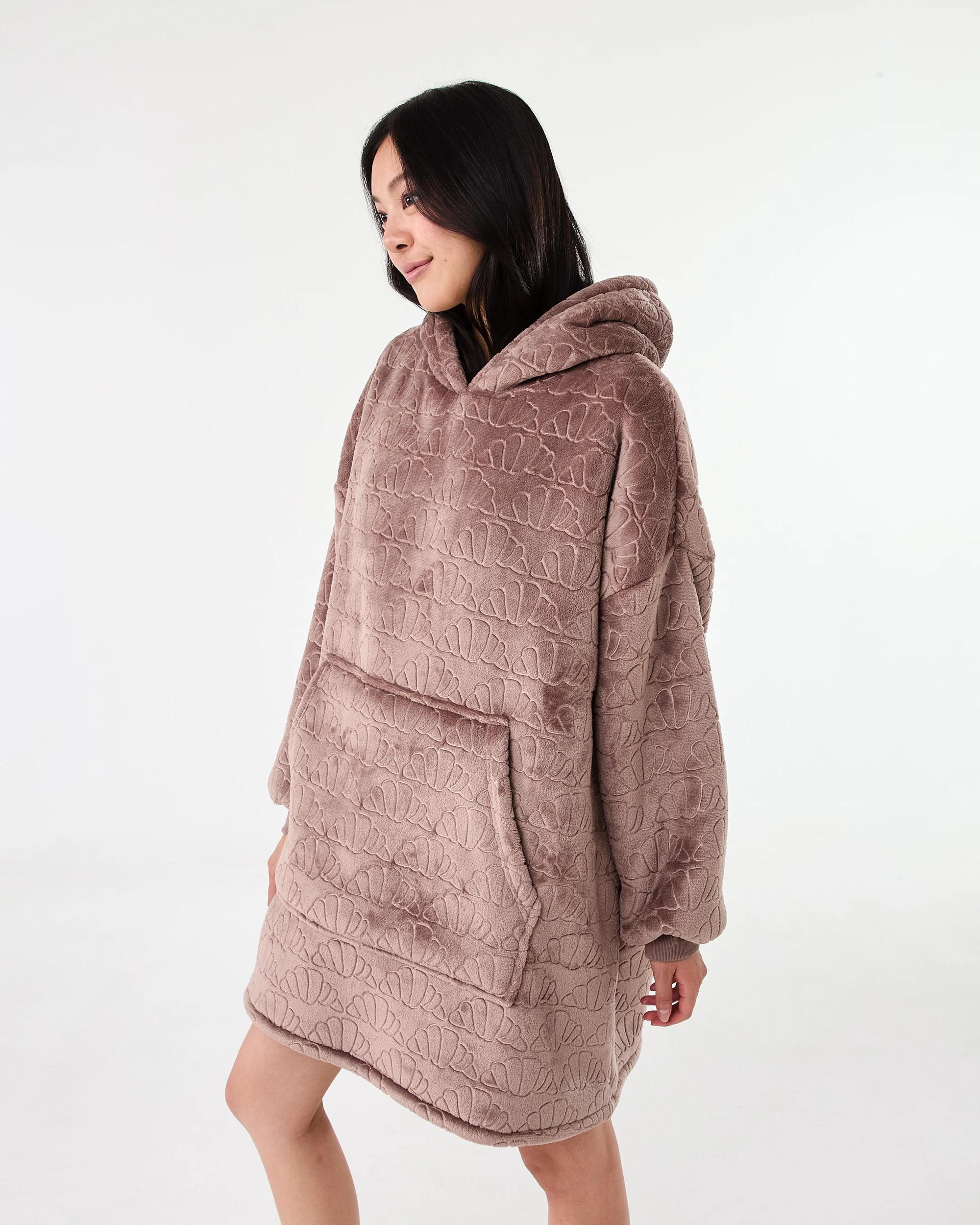 2 Pull Over Gown Choc Chip, 2 of 7