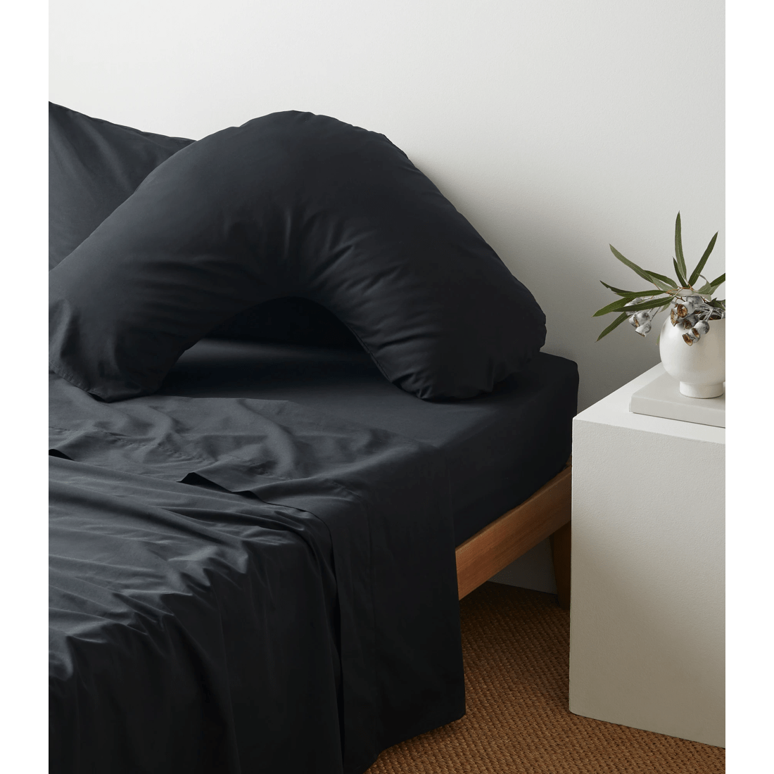 1 Target Australian Cotton 250 Thread Count Posture Pillowcase
 - Queen Bed
 - Black, 1 of 2
