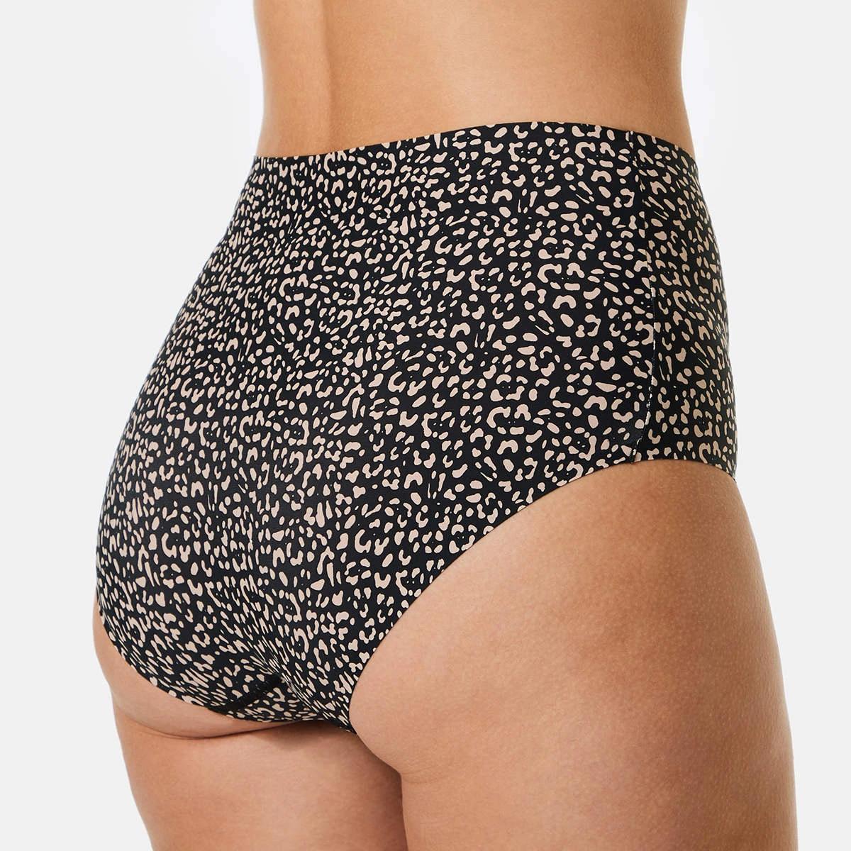 7 3 Pack Outta-Sight Full Briefs Animal, 7 of 9
