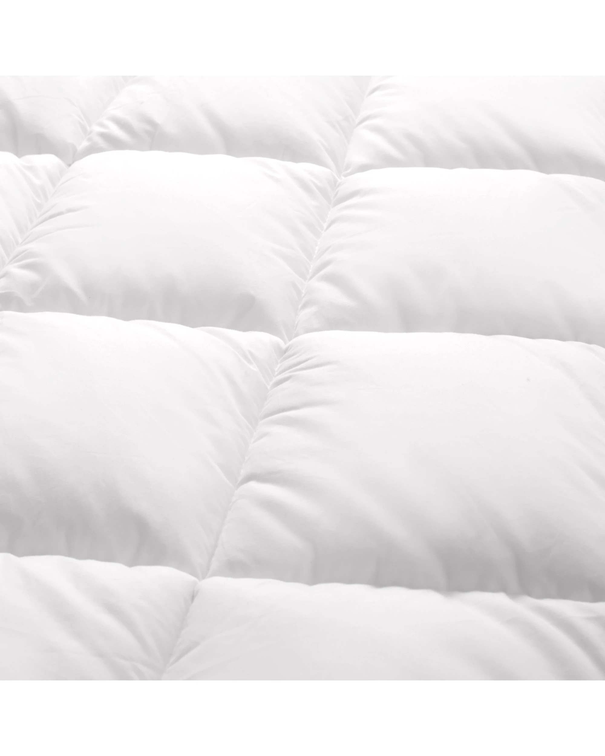 4 Dreamaker 800GSM Cool Breathe Memory Fibre Mattress Topper - Single Bed - White, 4 of 5