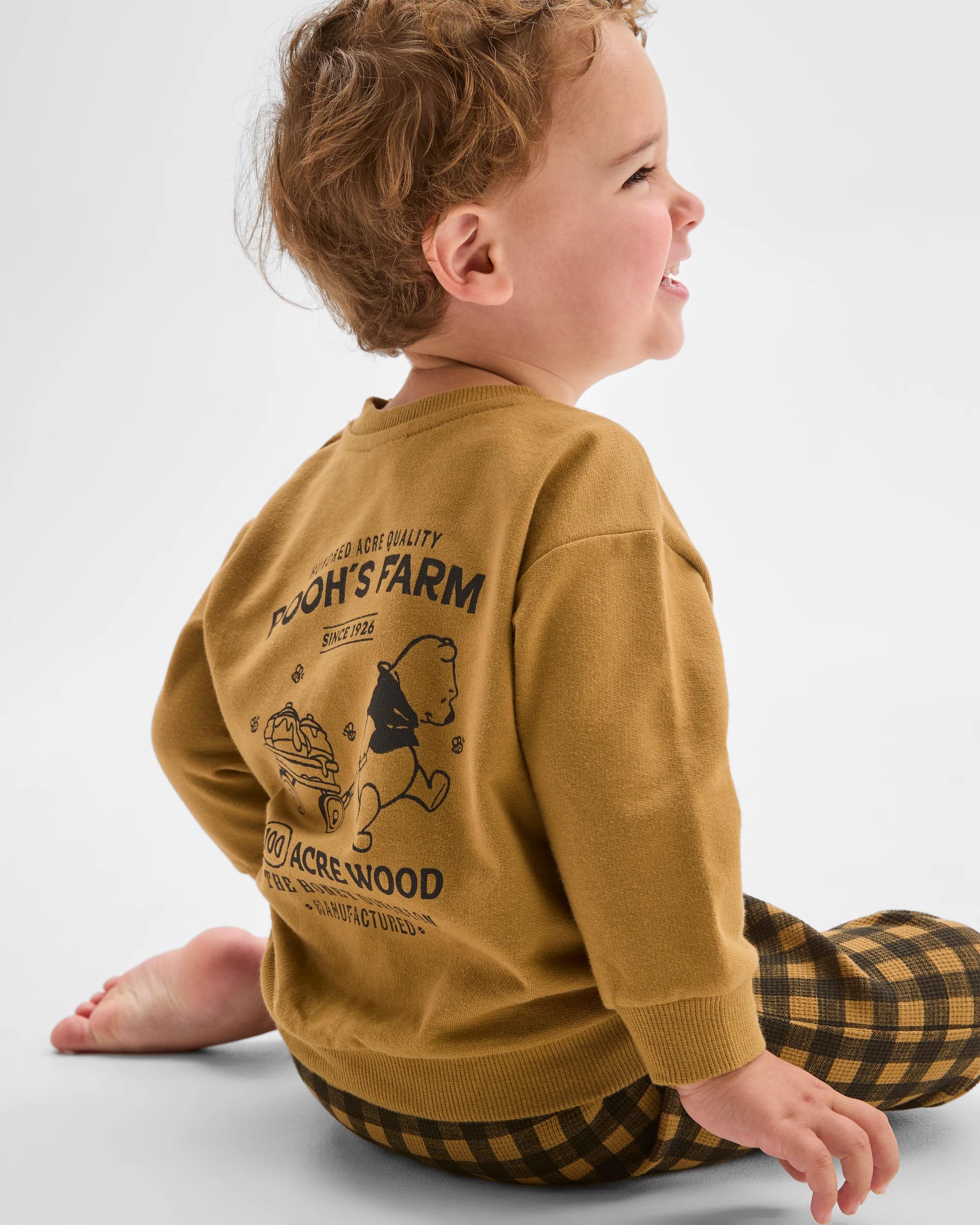 2 Disney Organic Cotton Baby Fleece Set WINNIE DULL GOLD, 2 of 6