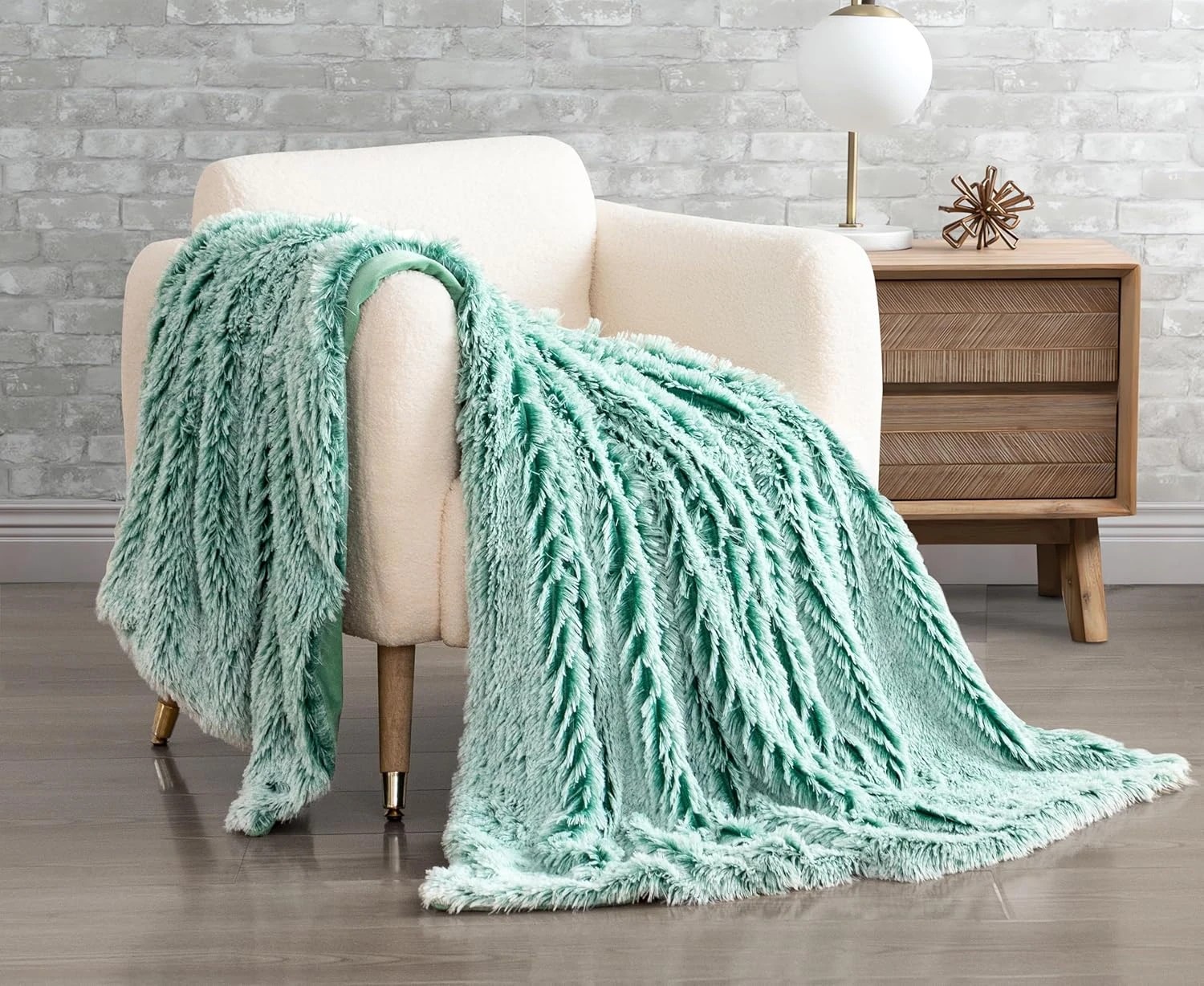 1 Gioia Casa Double-Sided Faux Fur Shaggy Throw Blanket Soft Warm Plush - Emerald Green, 1 of 4