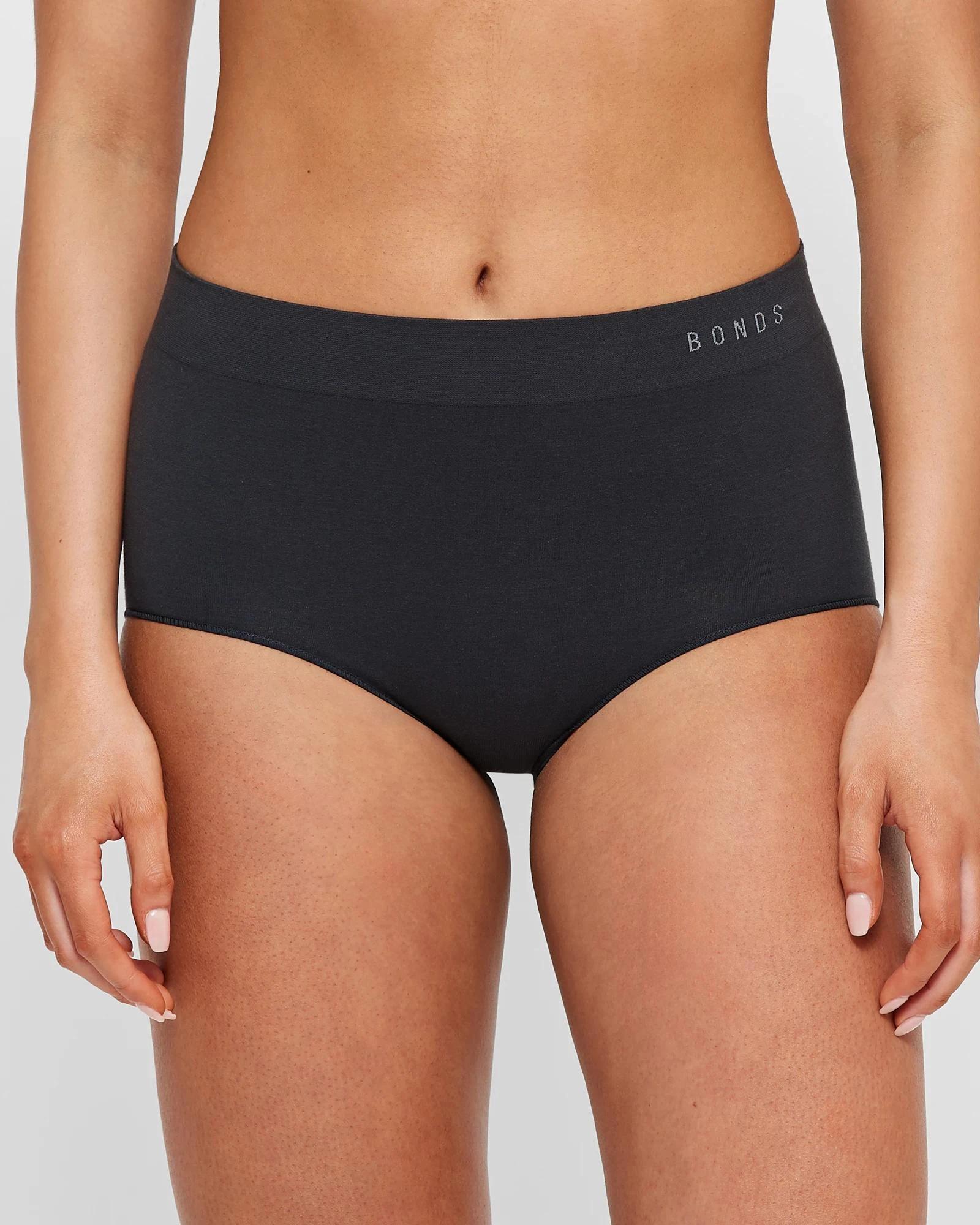 2 Bonds 2 Pack Seamless Full Briefs BLACK, 2 of 4