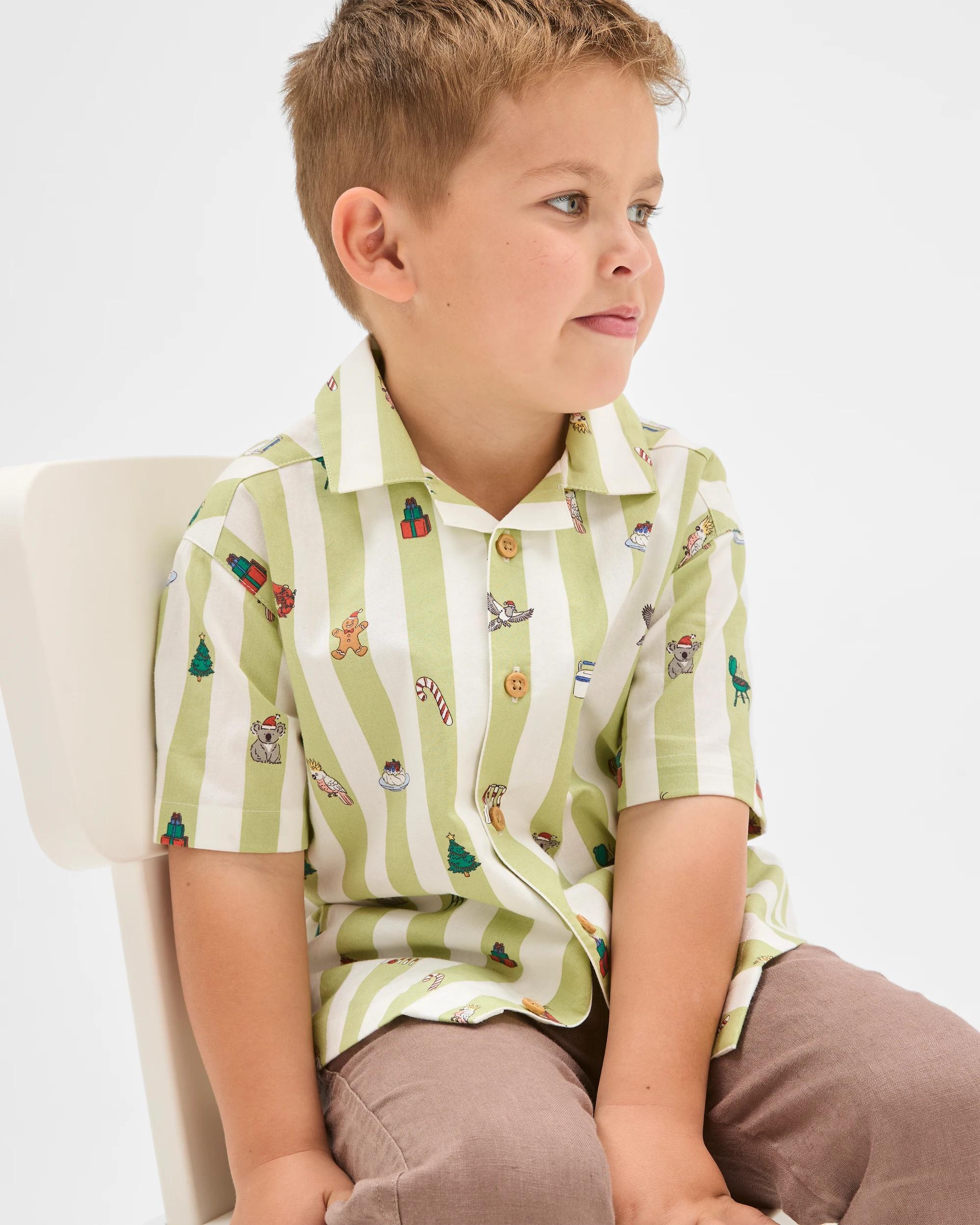 1 Target Kids Cotton Short Sleeve Christmas Shirt GREEN STRIPE, 1 of 7