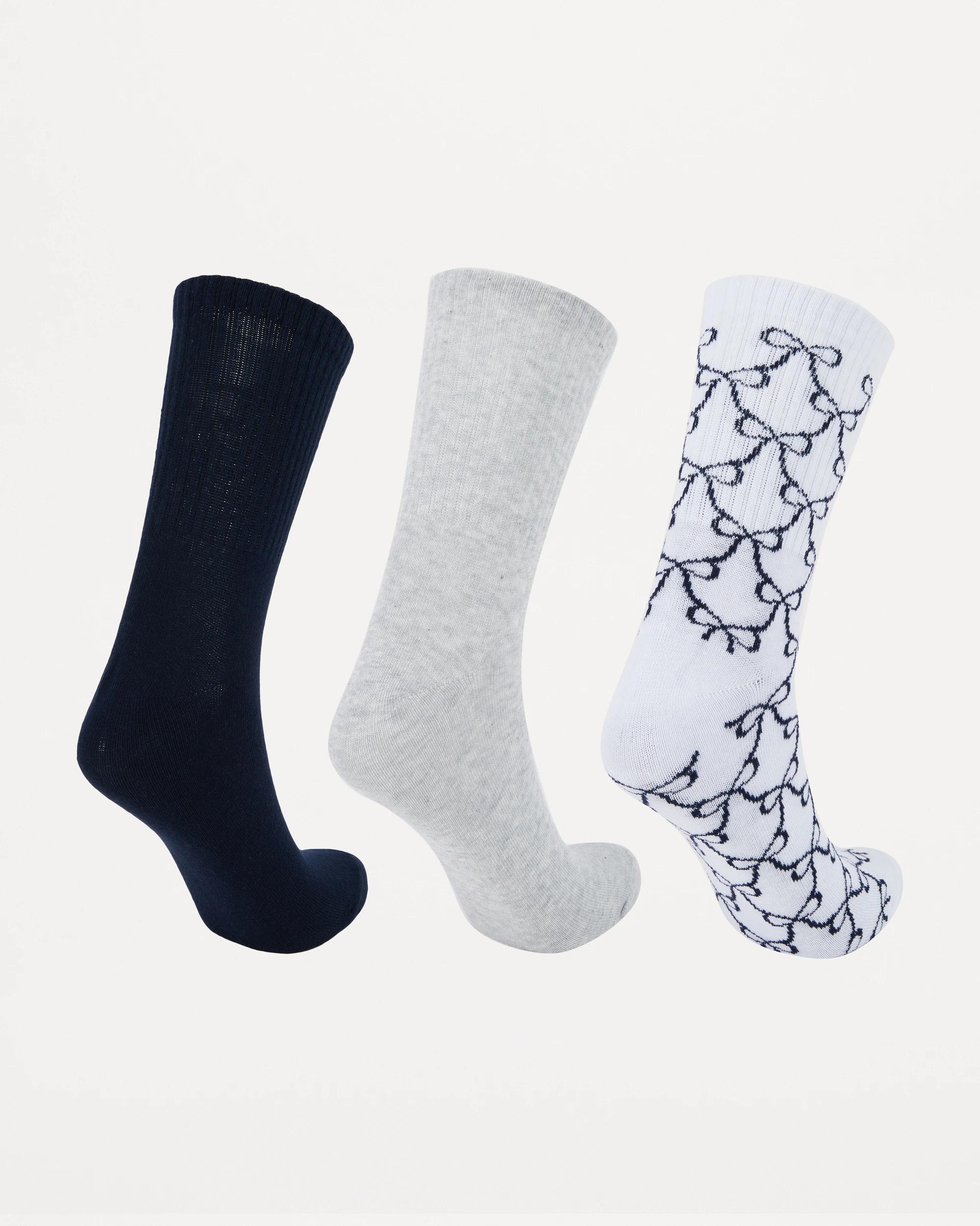 2 3 Pack Rib Quarter Crew Socks Bow, 2 of 3