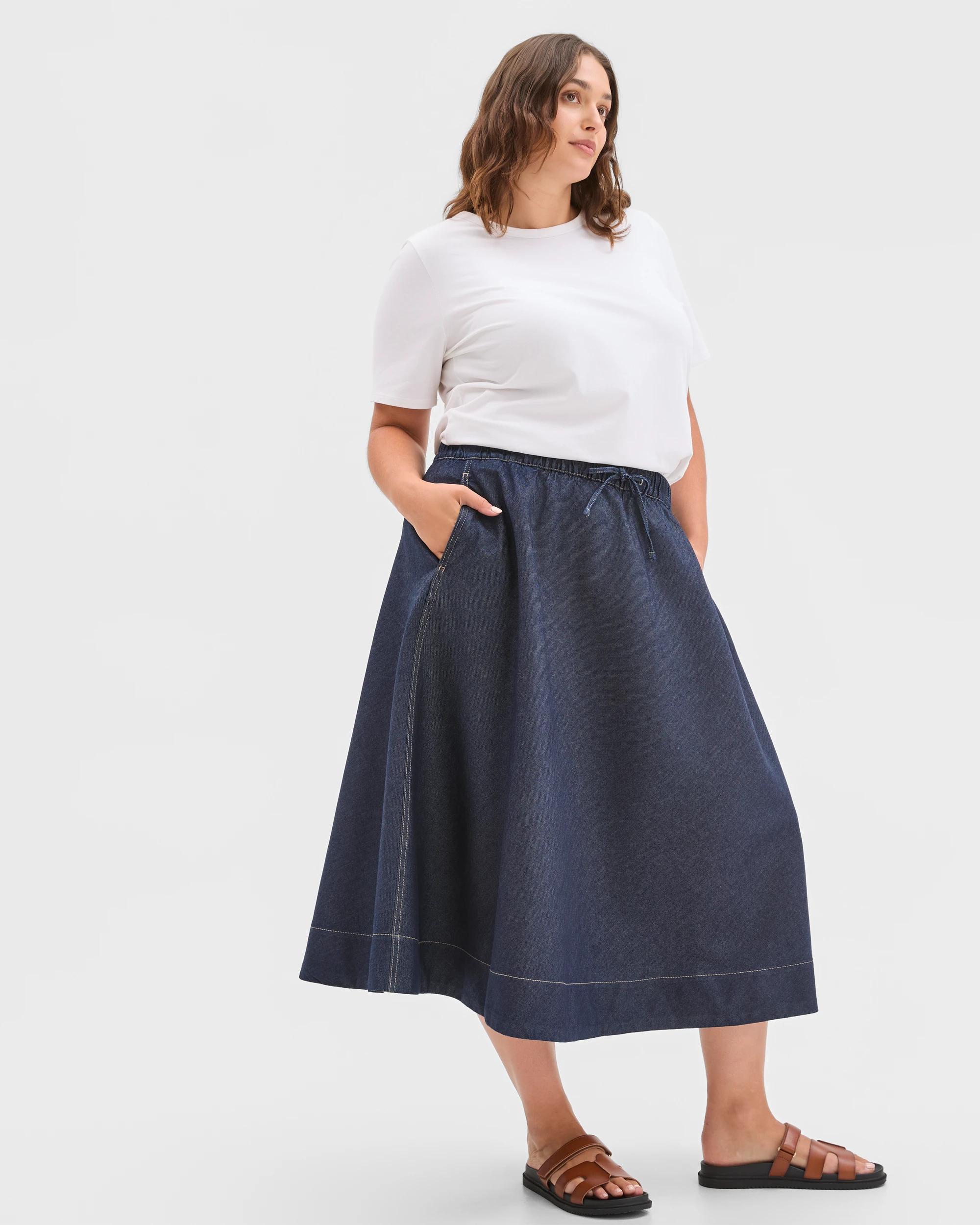 2 Target Curve Plus Size Denim Pull On Midi Skirt RINSE, 2 of 5