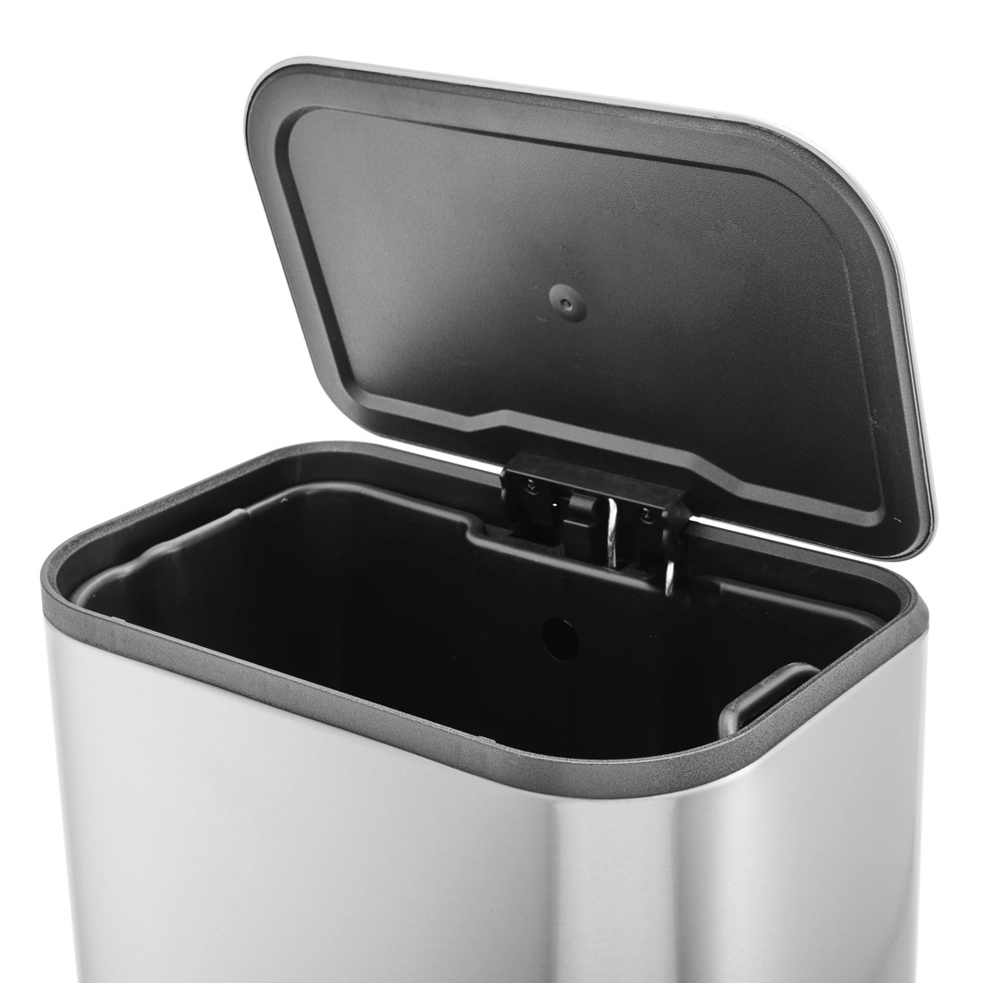 7 30L Pedal Bin, 7 of 10