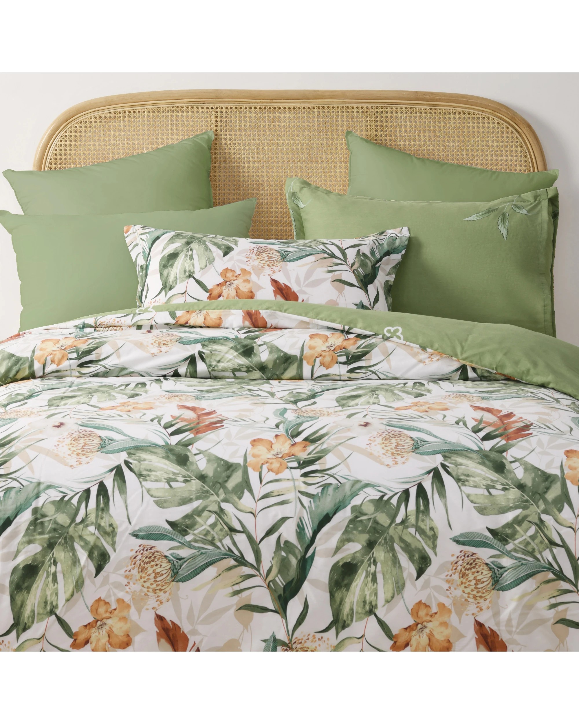 3 Dreamaker Isla 100% Cotton Reversible Quilt Cover Set - Double Bed - Green, 3 of 8