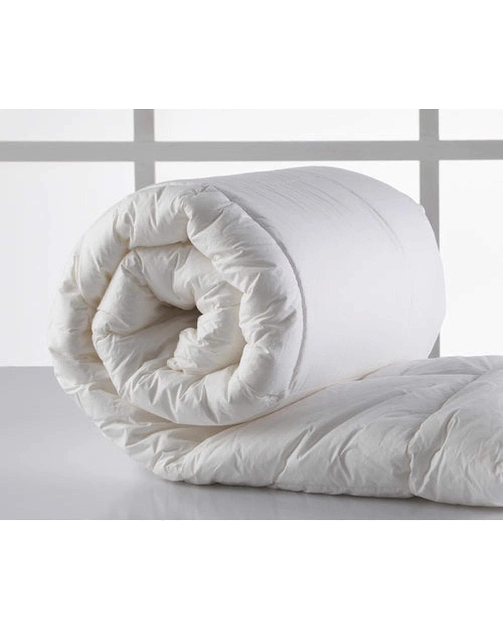 3 Odyssey Living Microlush Winter Cumulus 400GSM Quilt Doona Extra Warm - Double Bed - White, 3 of 3