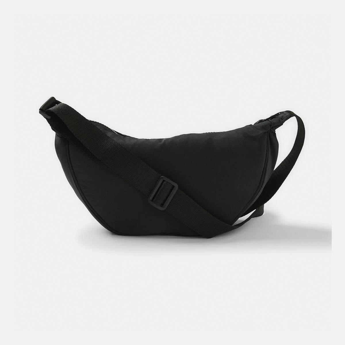 3 Urban Crescent Sling Bag BLACK, 3 of 6