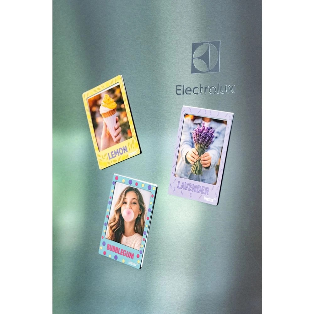 2 FujiFilm Magnet Scented Photo Frames 3 Pack, 2 of 3