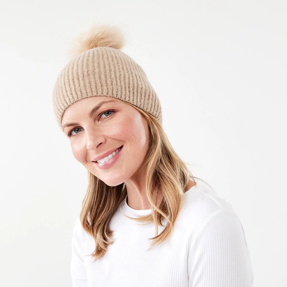 4 Beanie Bone Beige, 4 of 4