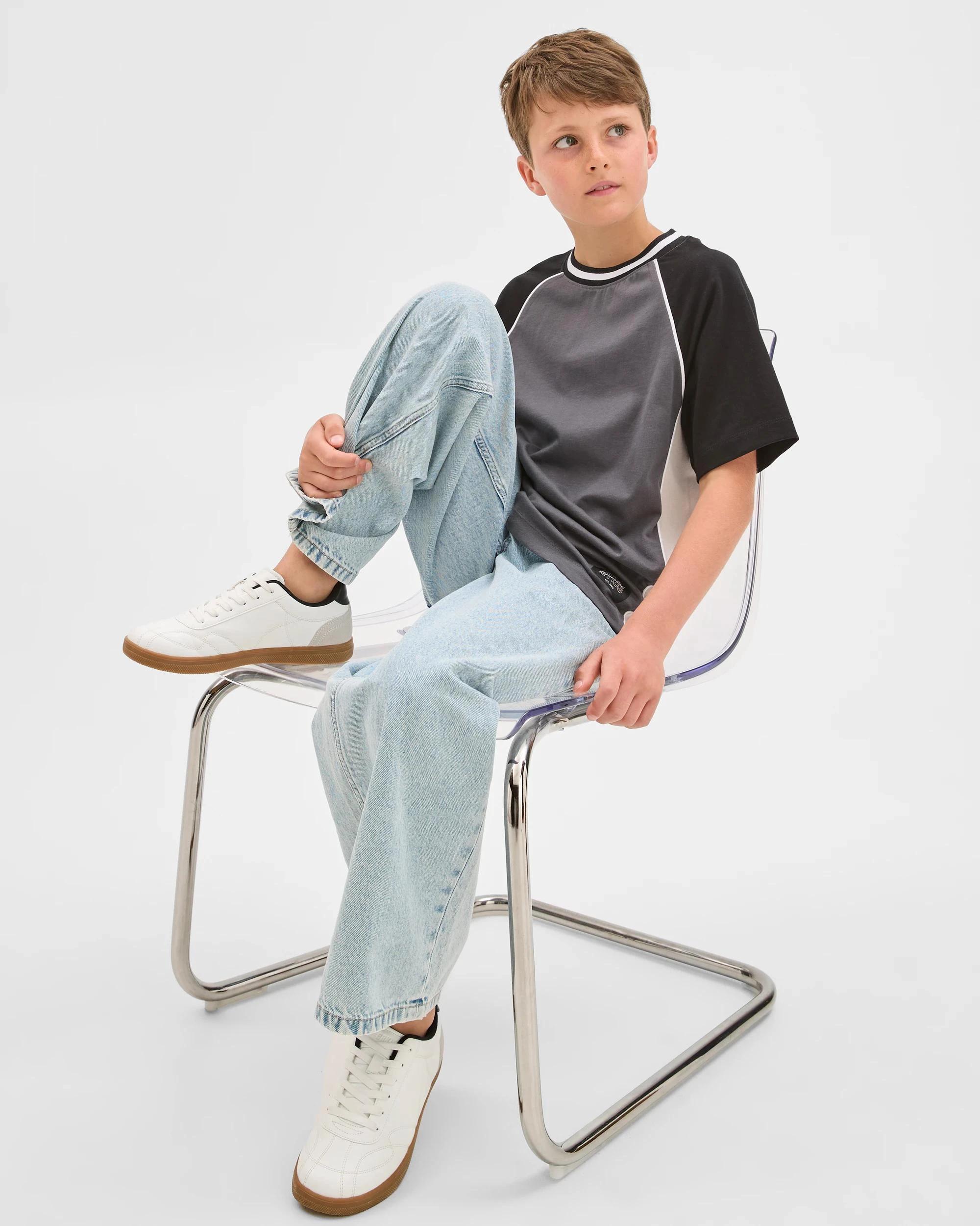 2 Target Kids Australian Cotton Raglan Sleeve Spliced T-Shirt BLACK, 2 of 7