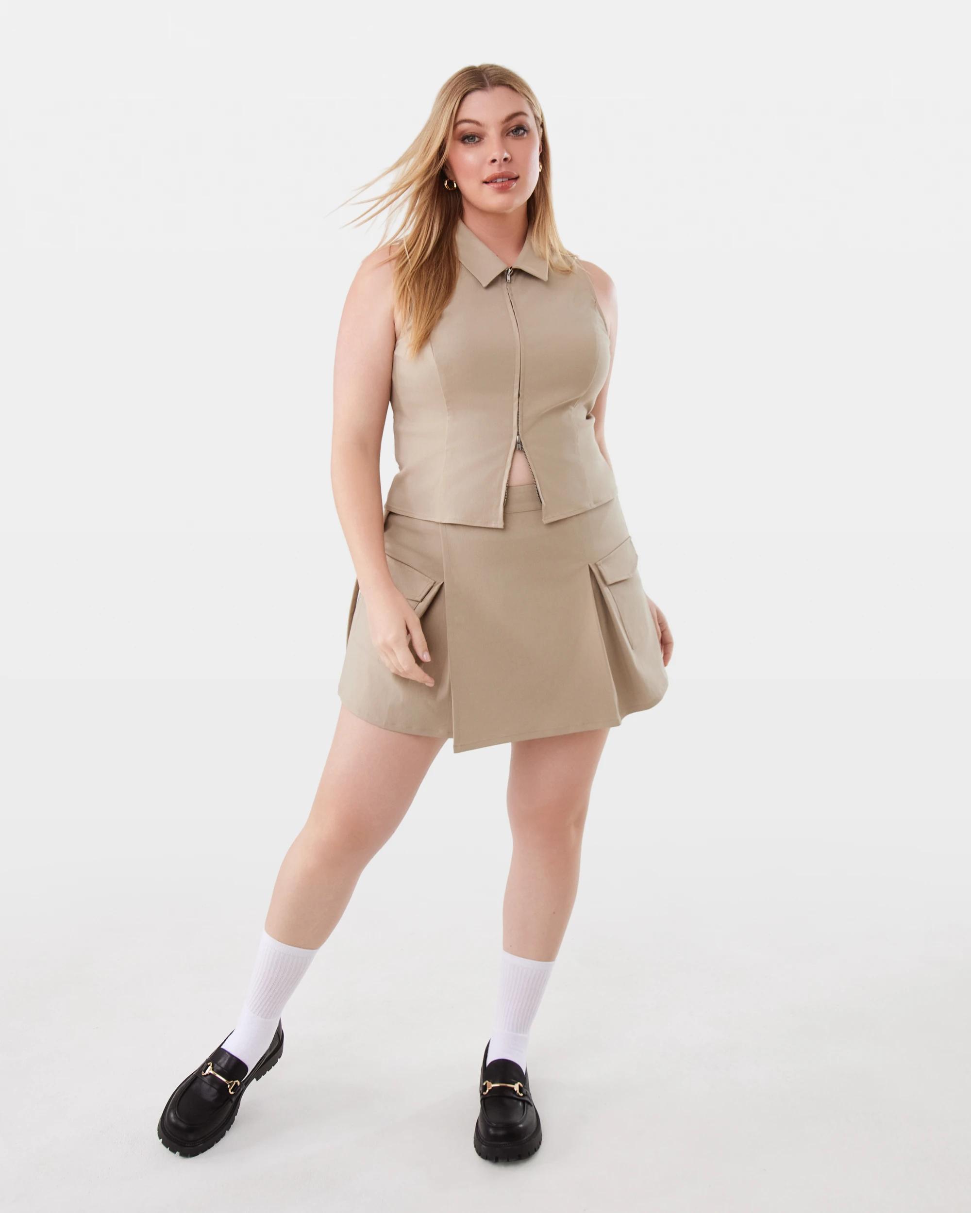 4 Youth Sleeveless Collared Zip Up Top Tan, 4 of 10