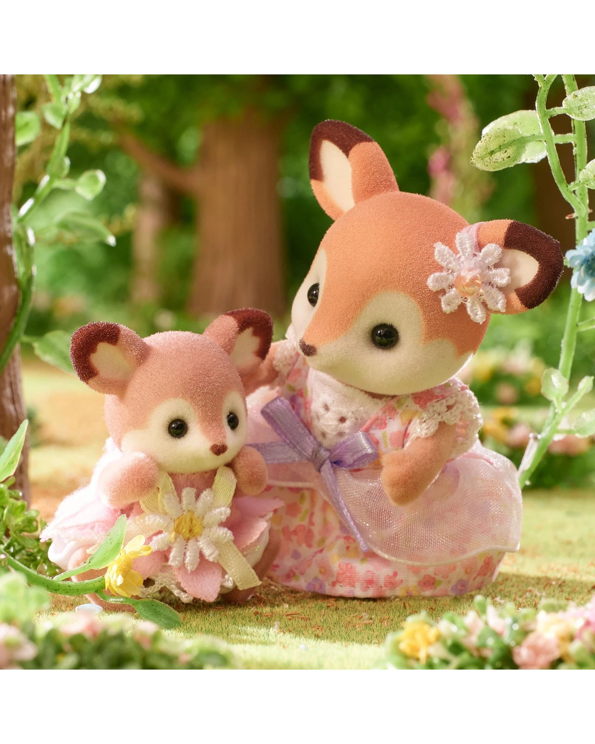 7 Sylvanian Families Floral Swing Set, 7 of 8