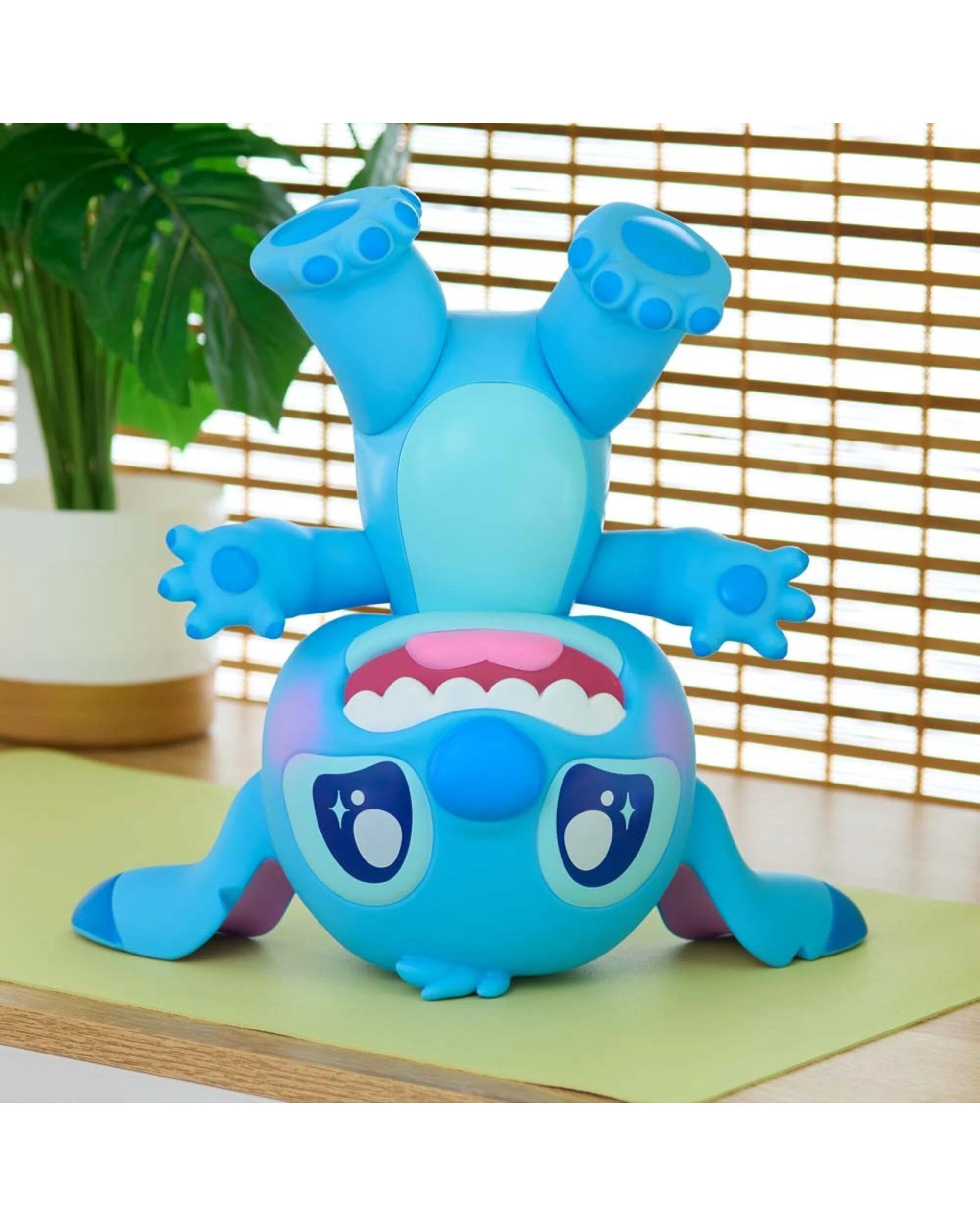 3 Disney - Lilo & Stitch - Stitch Larger Than Life Vinyl Figure, 3 of 7
