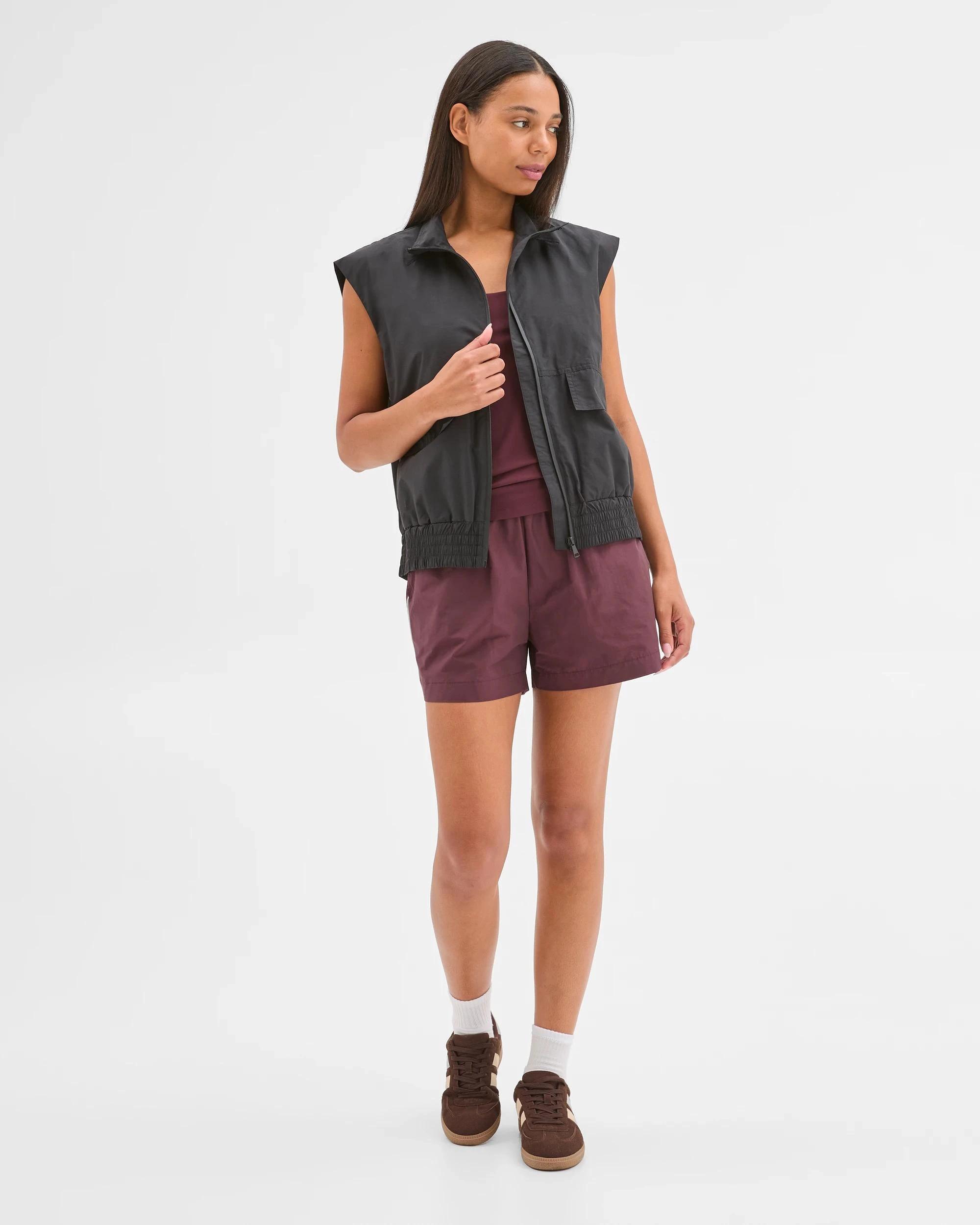 3 Target Active Active Australian Cotton Blend Funnel Neck Woven Vest BLACK, 3 of 8