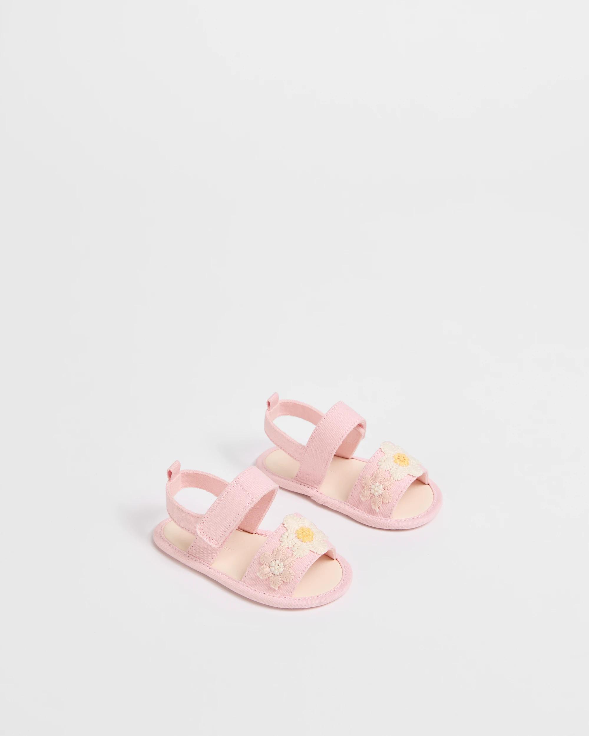 2 Target Baby Pre-Walker Crochet Flower Sandals PINK, 2 of 3