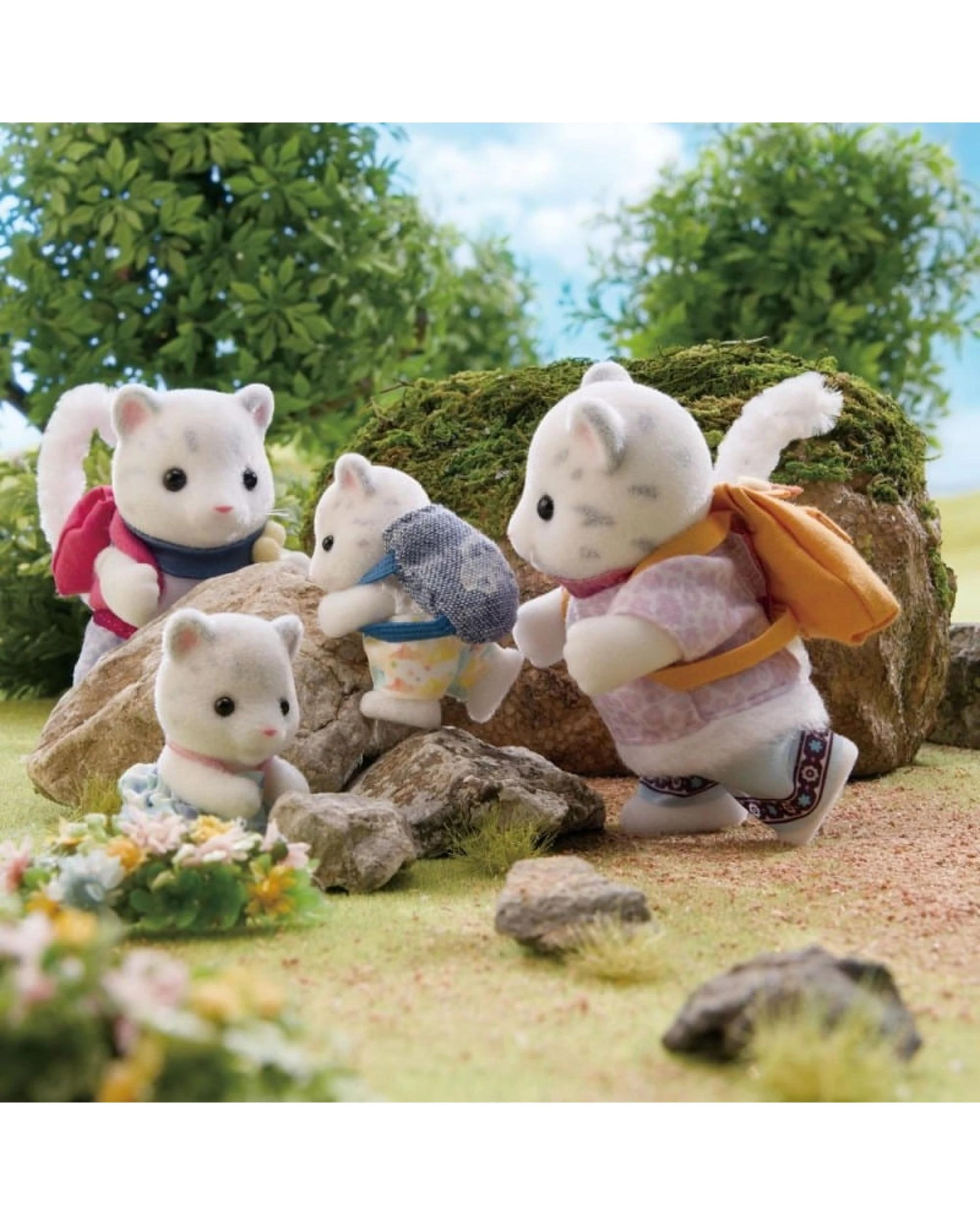 6 Sylvanian Families Snow Leopard Family - 5814, 6 of 6