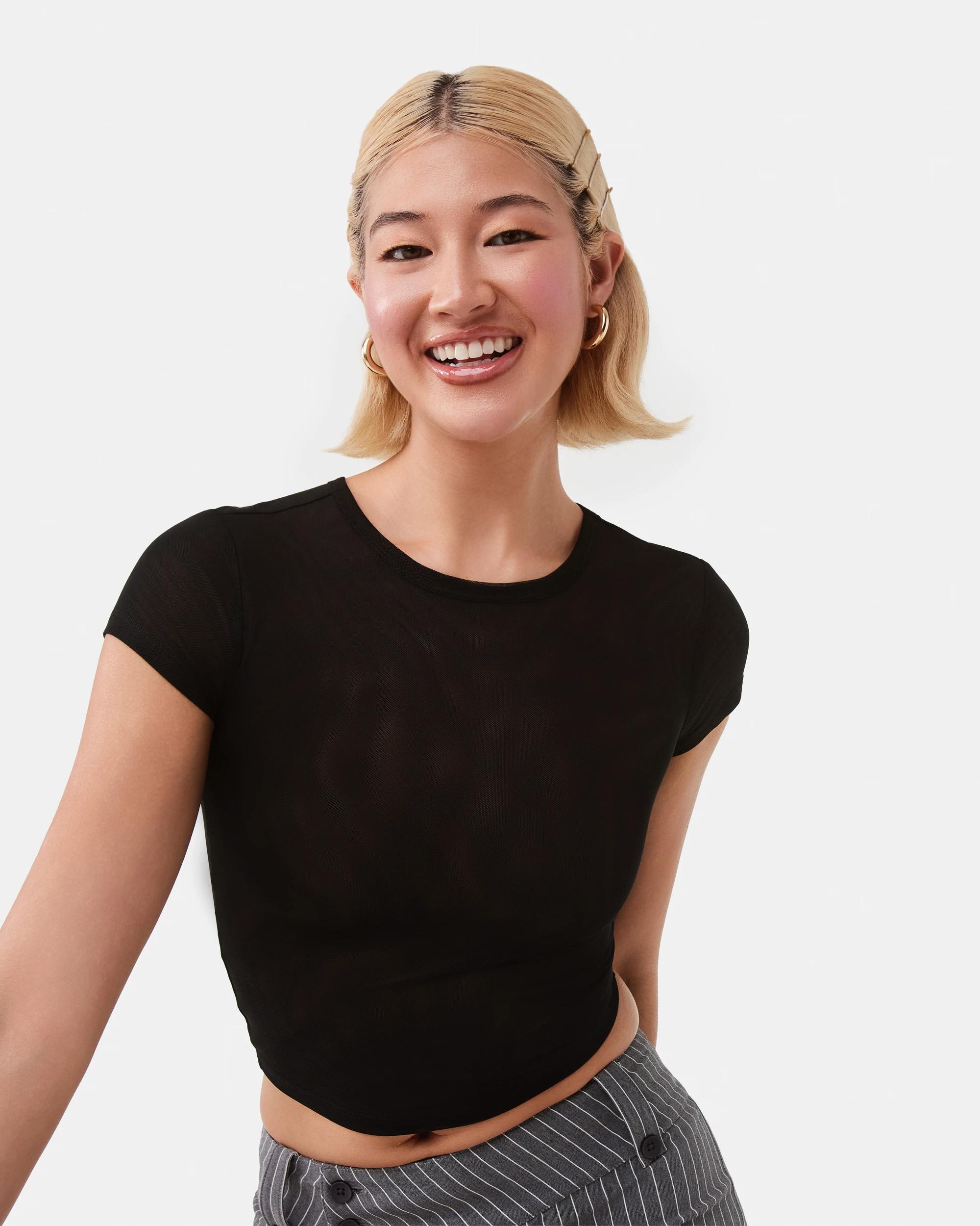 1 Mesh T-shirt Black, 1 of 8