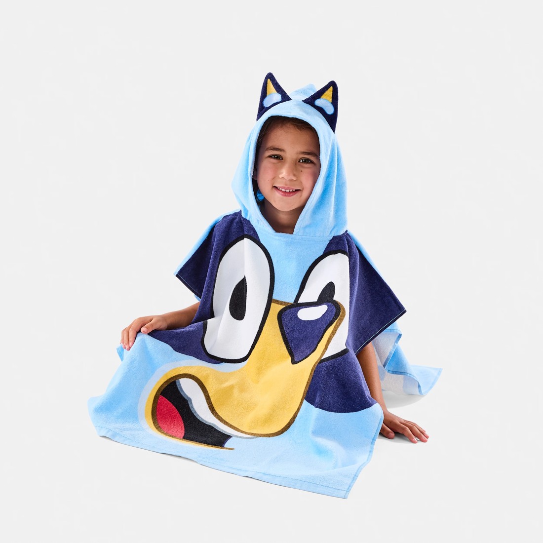 2 Bluey License Kids Hooded Towel, 2 of 10