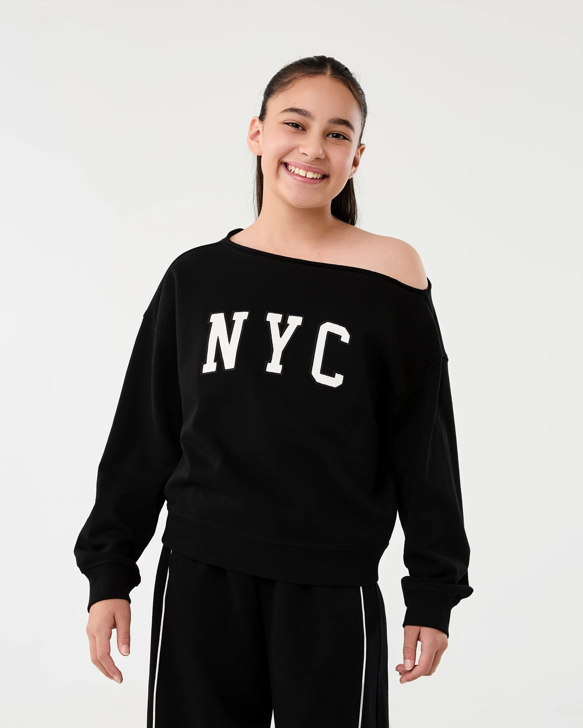 1 Off Shoulder Sweatshirt Black Nyc, 1 of 9