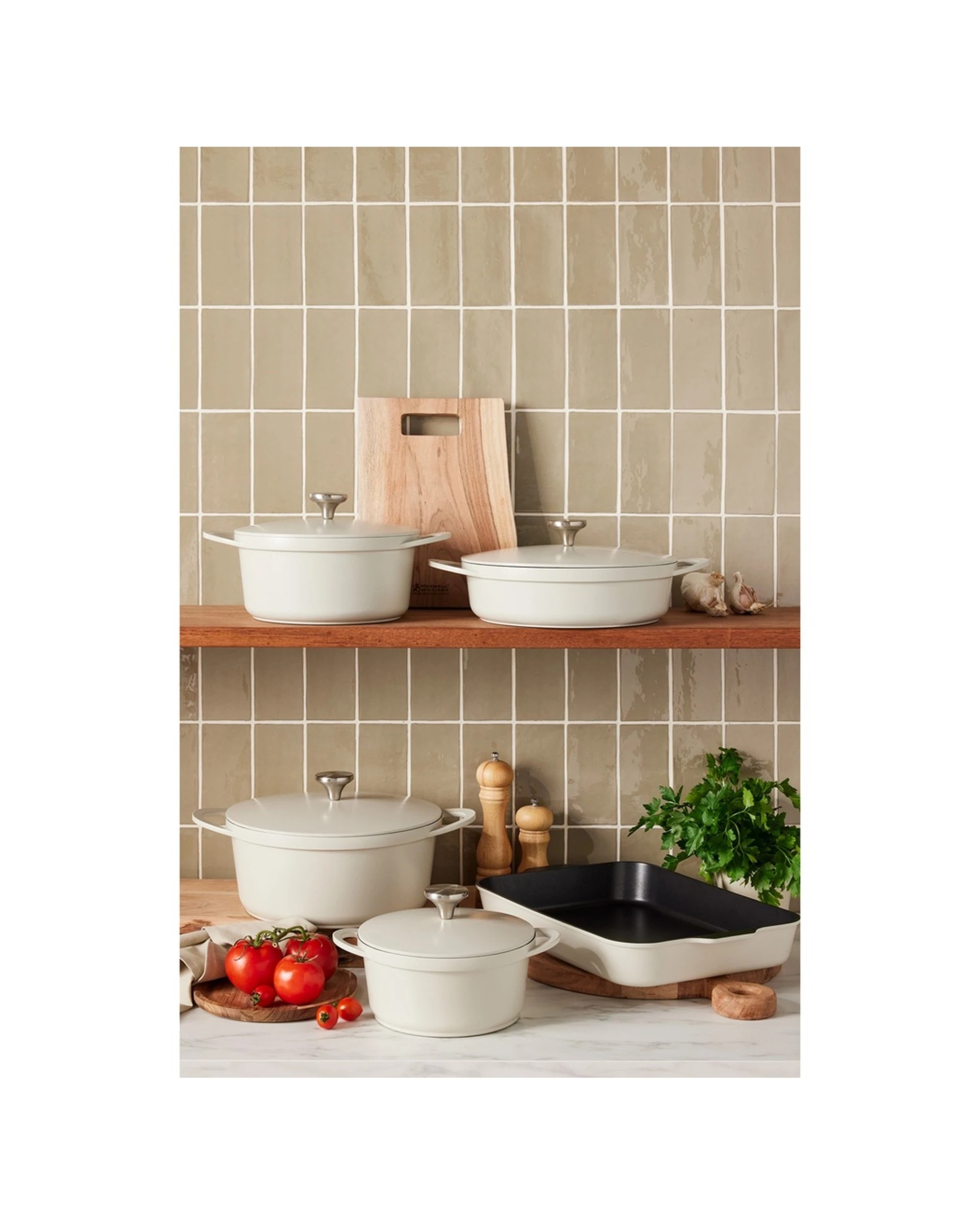 4 Maxwell And Williams Cast Aluminium Non Stick Shallow Casserole 28cm 4L - Beige, 4 of 4