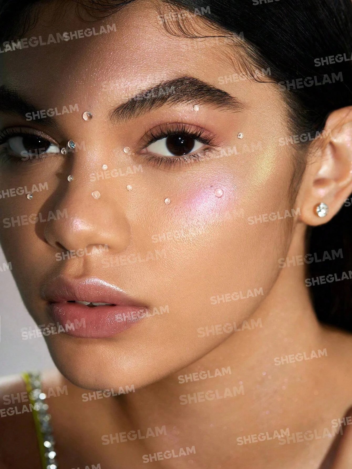 3 SHEGLAM Chroma-Glow Bloom Liquid Highlighter - Flying Comet, 3 of 6