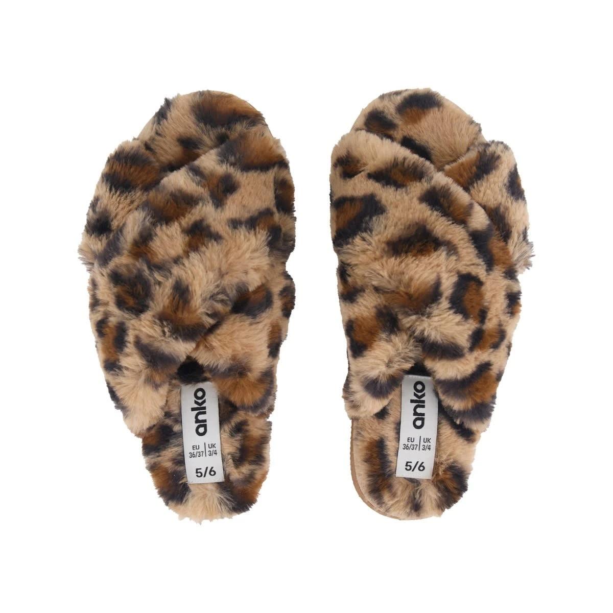 2 Crossover Furry Slippers Animal, 2 of 3