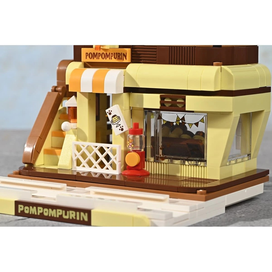 4 319 Piece Keepplay Hello Kitty Pompompurin Shinning Pudding Shop Playset, 4 of 5