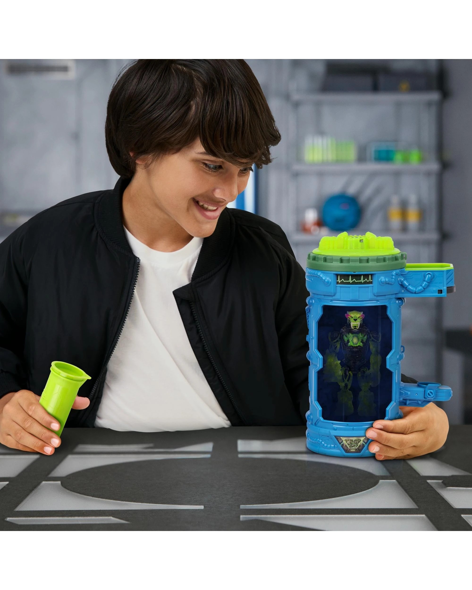 5 MrBeast Lab Mutators Mutation Chamber Hyper Fusion Atomic Earth Panther, 5 of 8