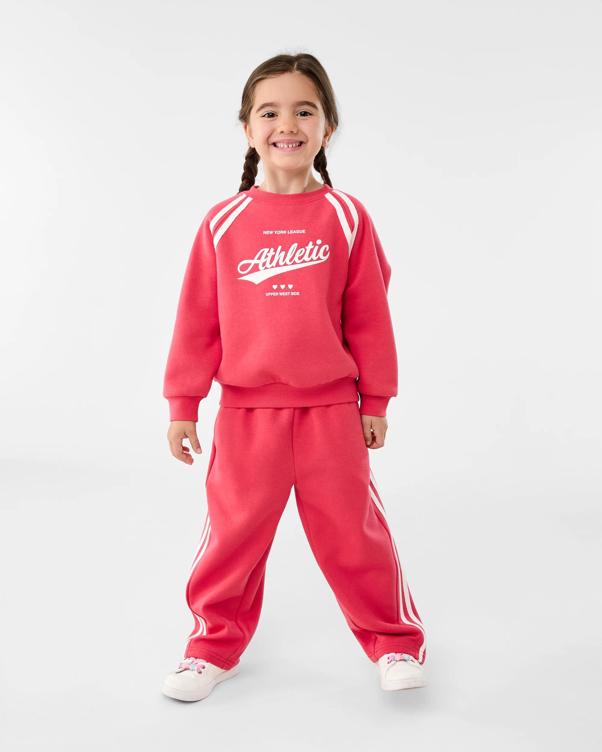 7 Raglan Sport Crew Neck Sweatshirt Red Slogan, 7 of 8
