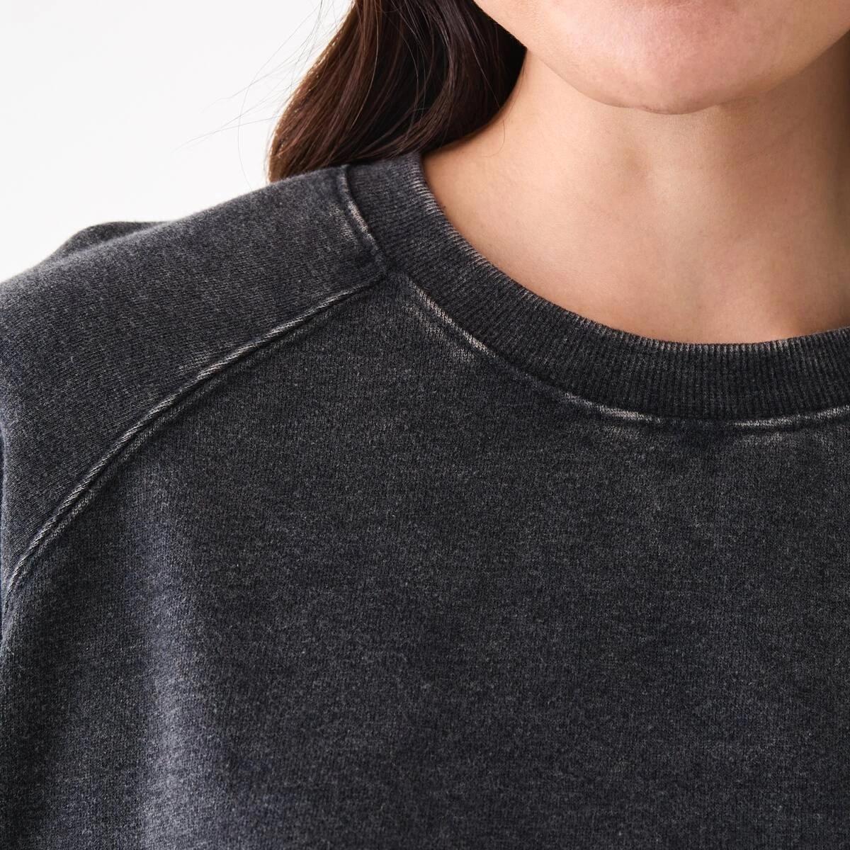 5 Long Sleeve Washed Sweatshirt Black, 5 of 5