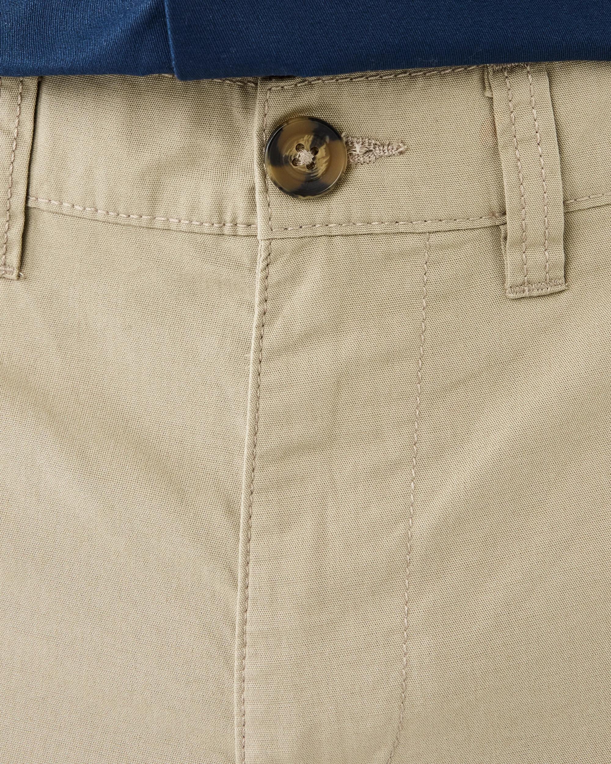 4 Fitted Waist Regular Chino Shorts Bge Almnm, 4 of 7
