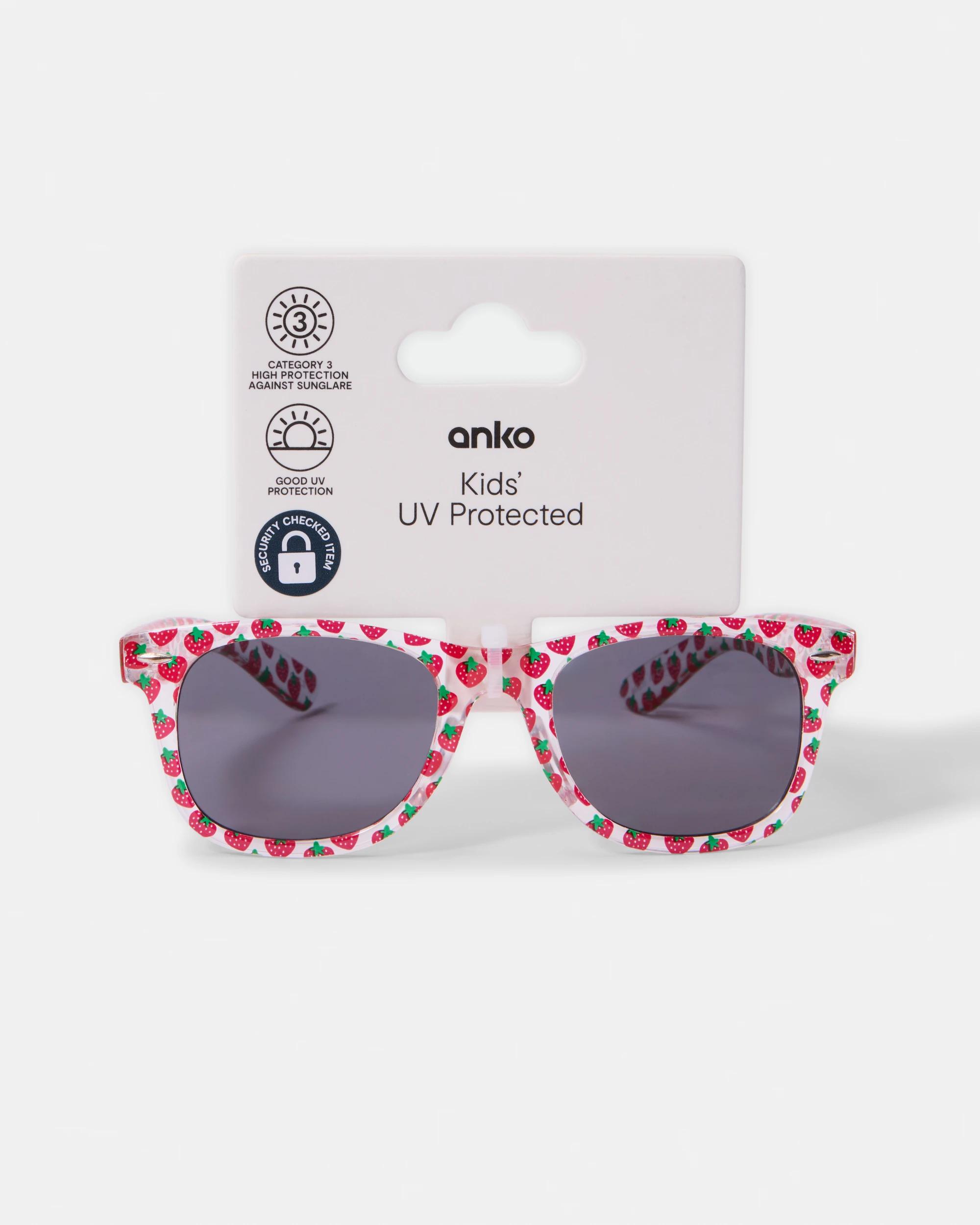 4 Kids Sunglasses Strawberry, 4 of 4