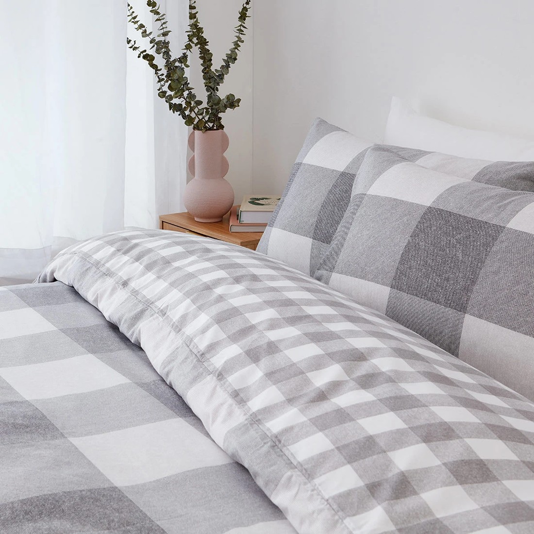 4 Asher Cotton Rich Reversible Quilt Cover Set - King Bed, 4 of 6