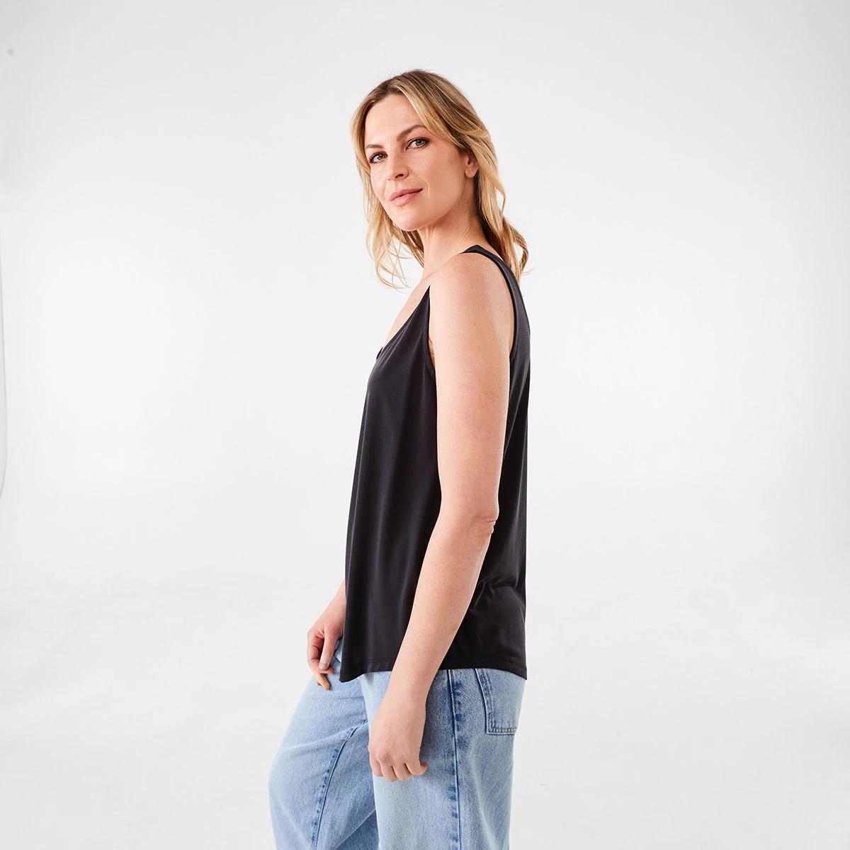 2 Sleeveless Drape Scoop Tank Black, 2 of 6