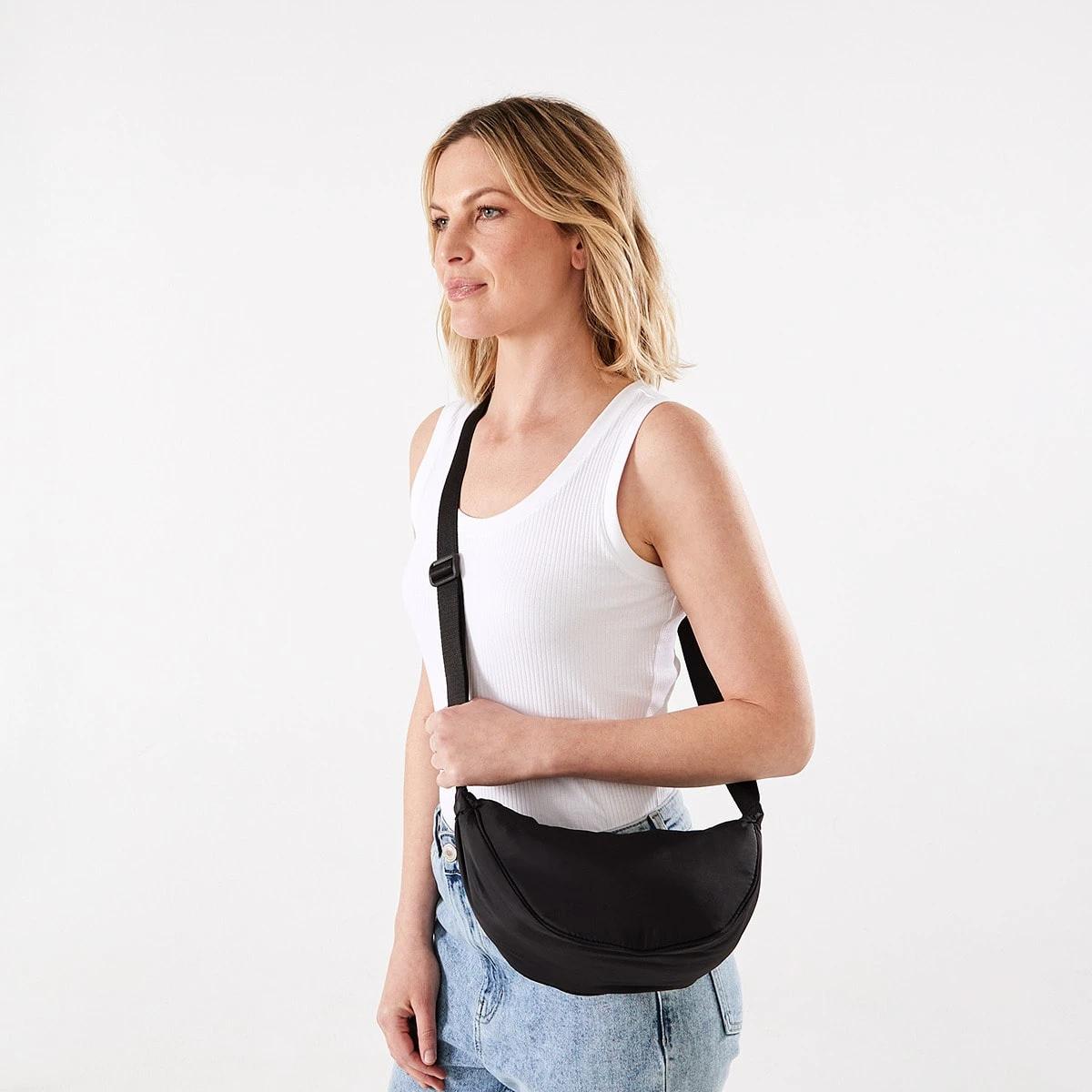 5 Urban Crescent Sling Bag BLACK, 5 of 6