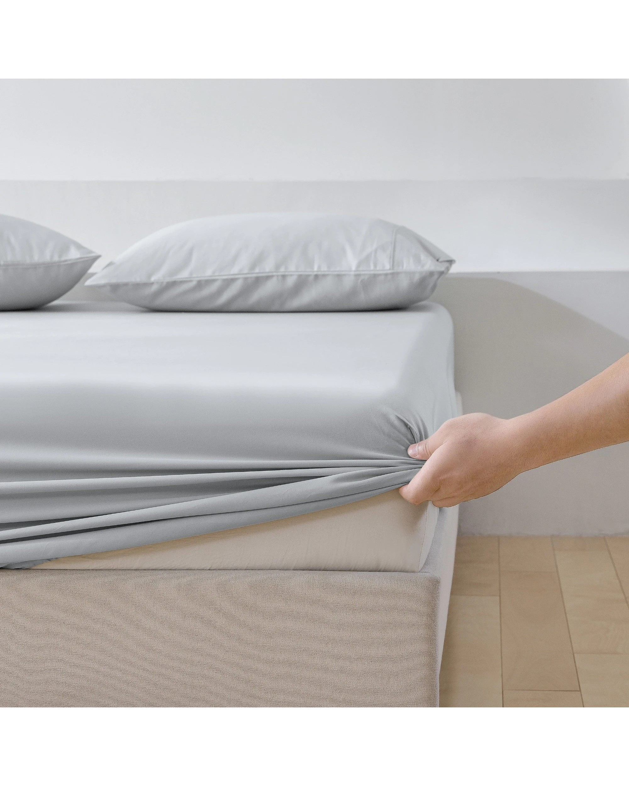 4 ESSN 500TC Cotton Sateen Fitted Sheet Set - King Bed - Silver, 4 of 9