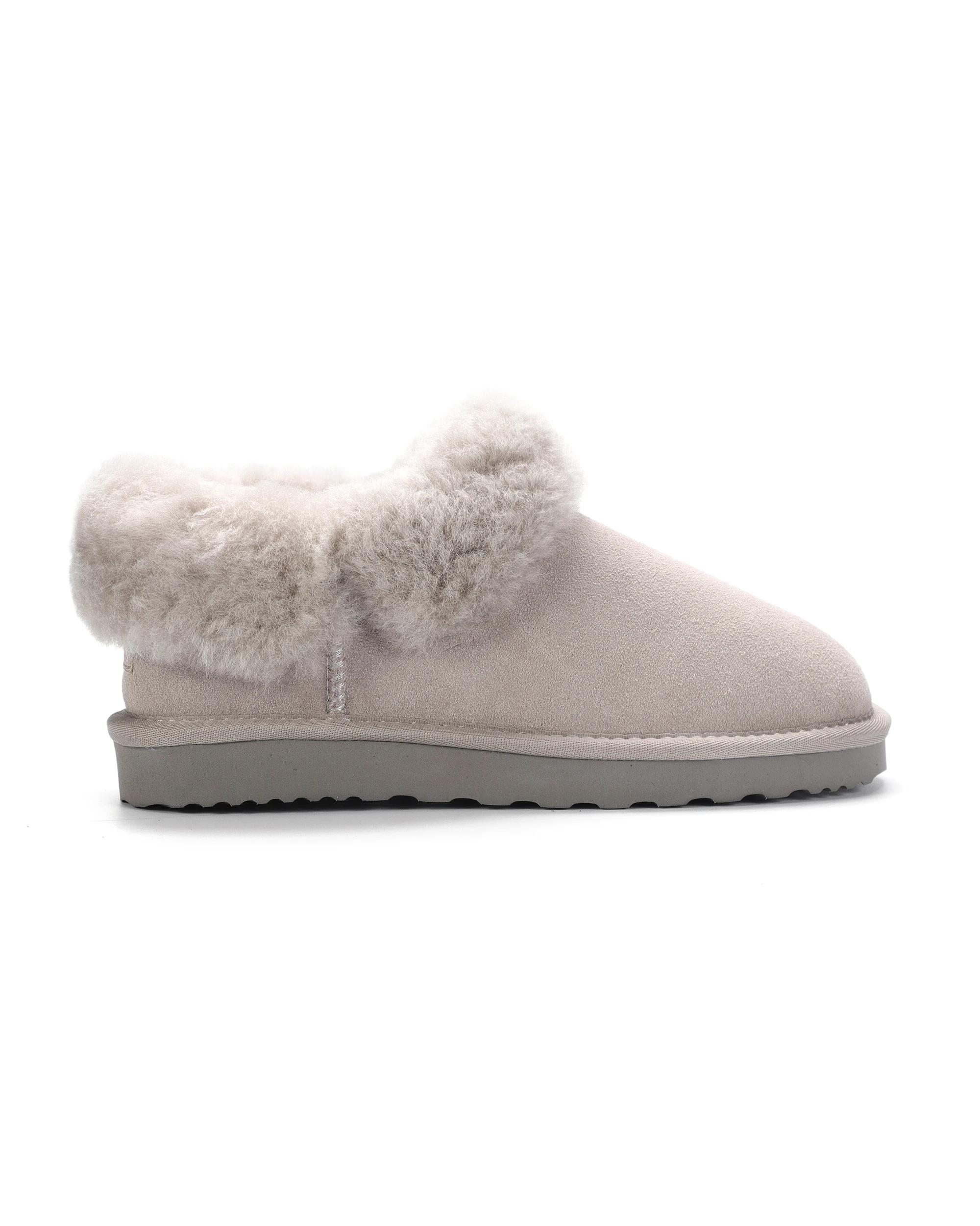 1 AUS WOOLI Cozy Sheepskin UGG Ankle Slippers LIGHTGREY, 1 of 6