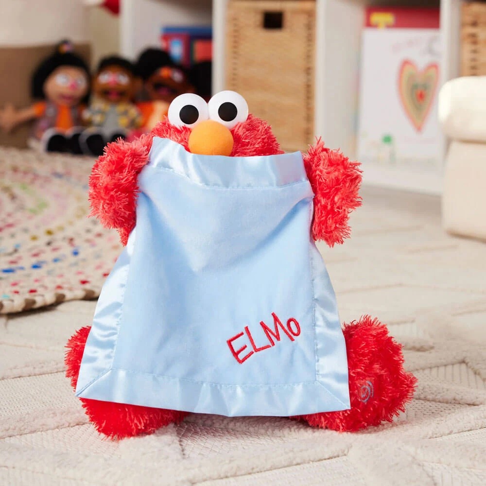 4 Sesame Street - Animated Peek-a-Boo Elmo - Nursery Interactive Toy, 18 months+ - Red, 4 of 5