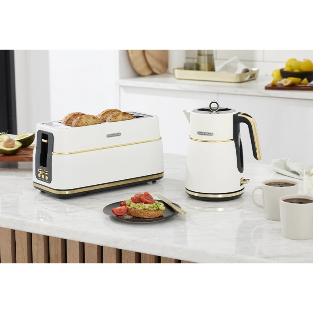 3 Morphy Richards  Signature Soft 4 Slice Toaster - White, 3 of 3